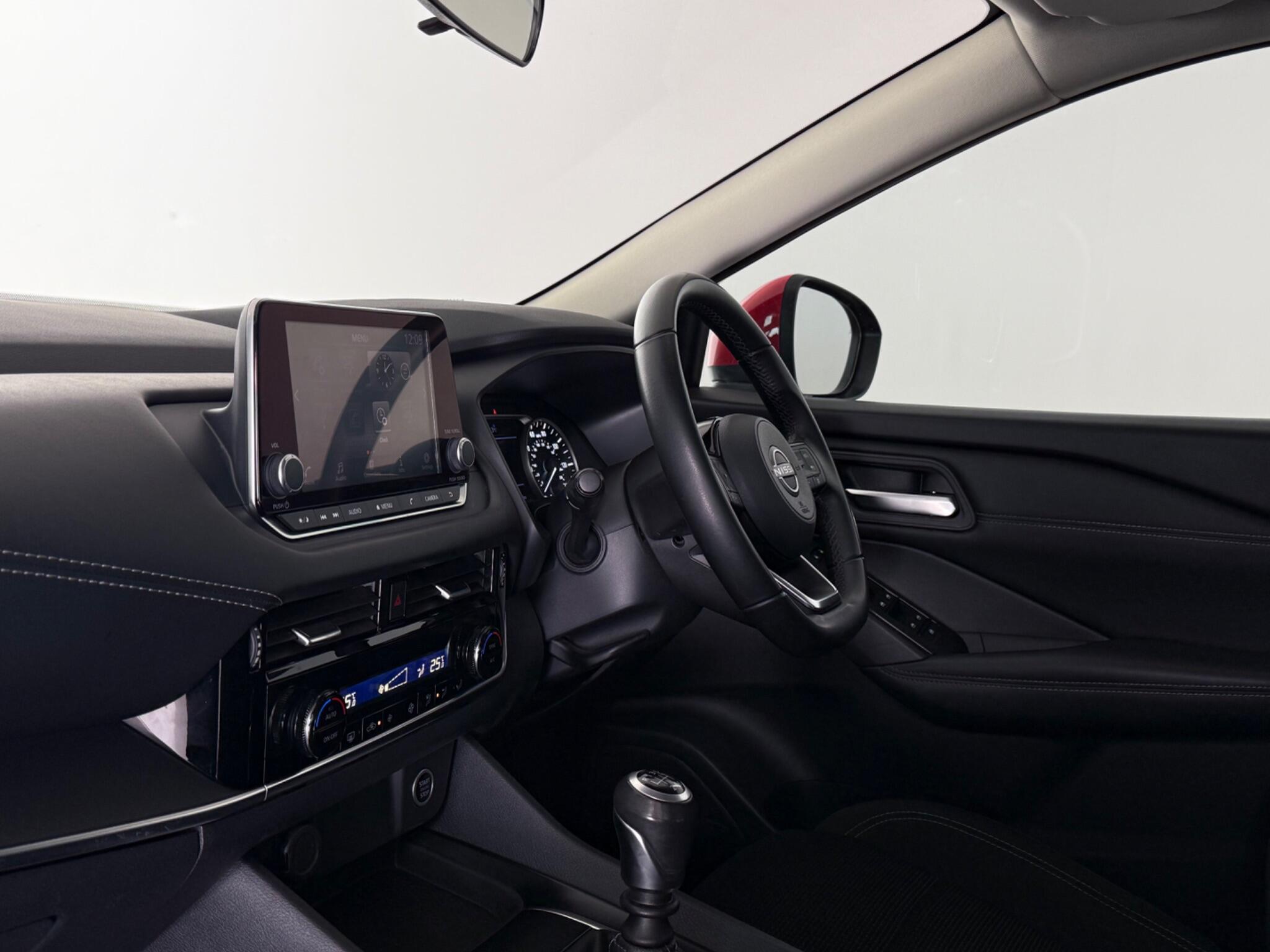 Nissan Qashqai view 17