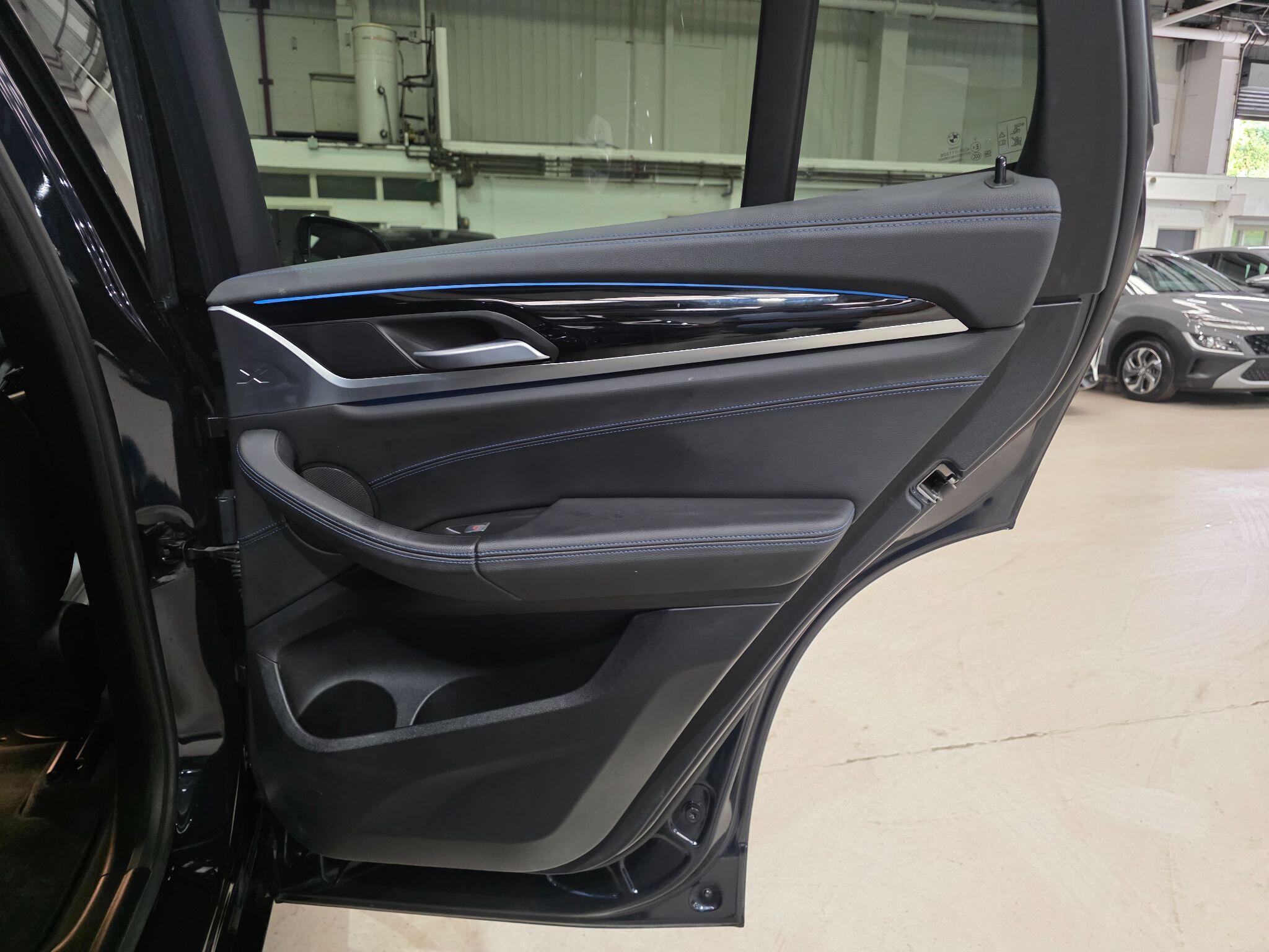 BMW Ix3 view 26