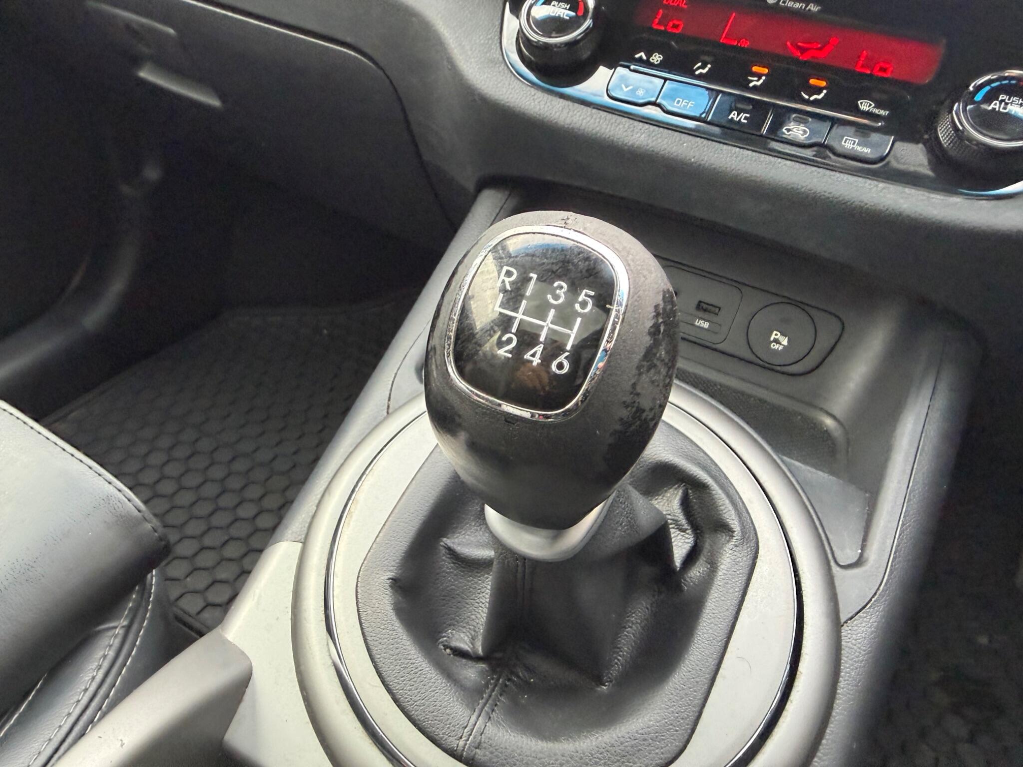 Kia Sportage view 32