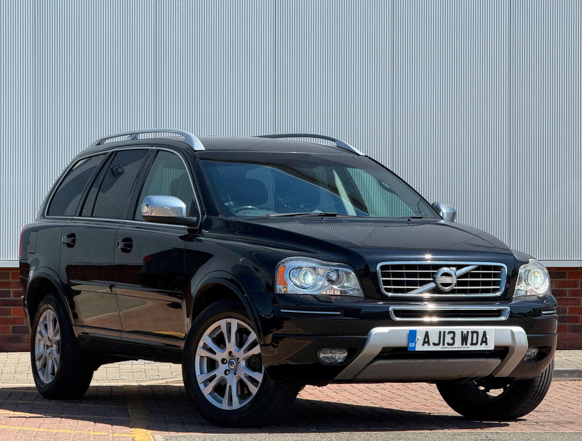 Volvo XC90 view 5