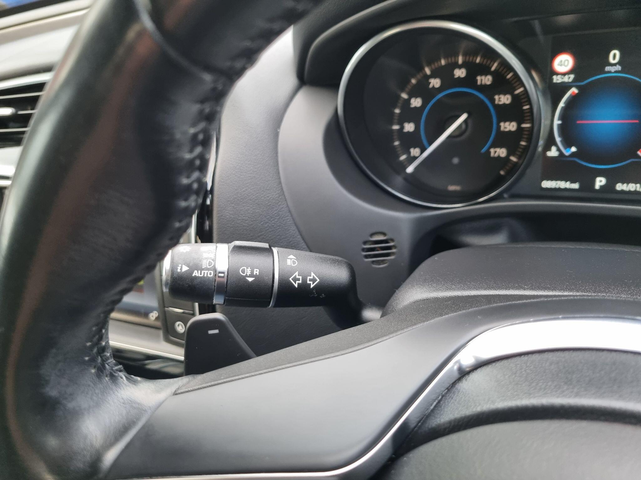 Jaguar Xe view 58