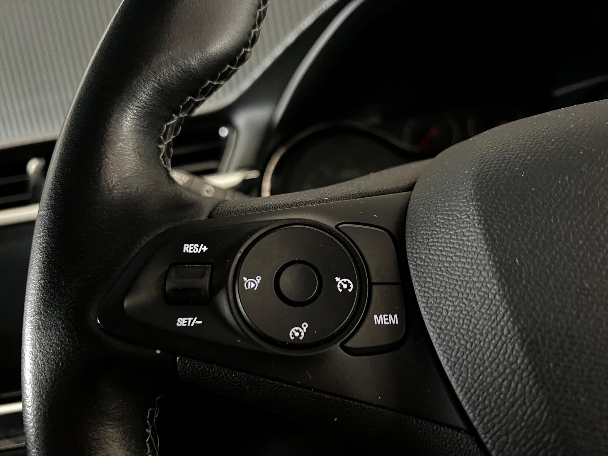 Vauxhall Corsa view 31