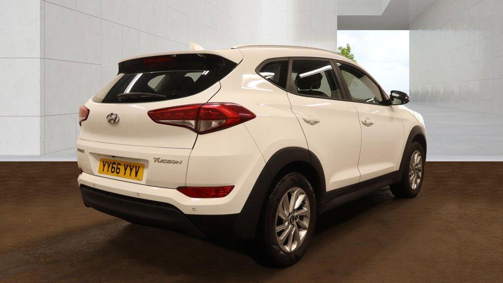 Hyundai Tucson view 4