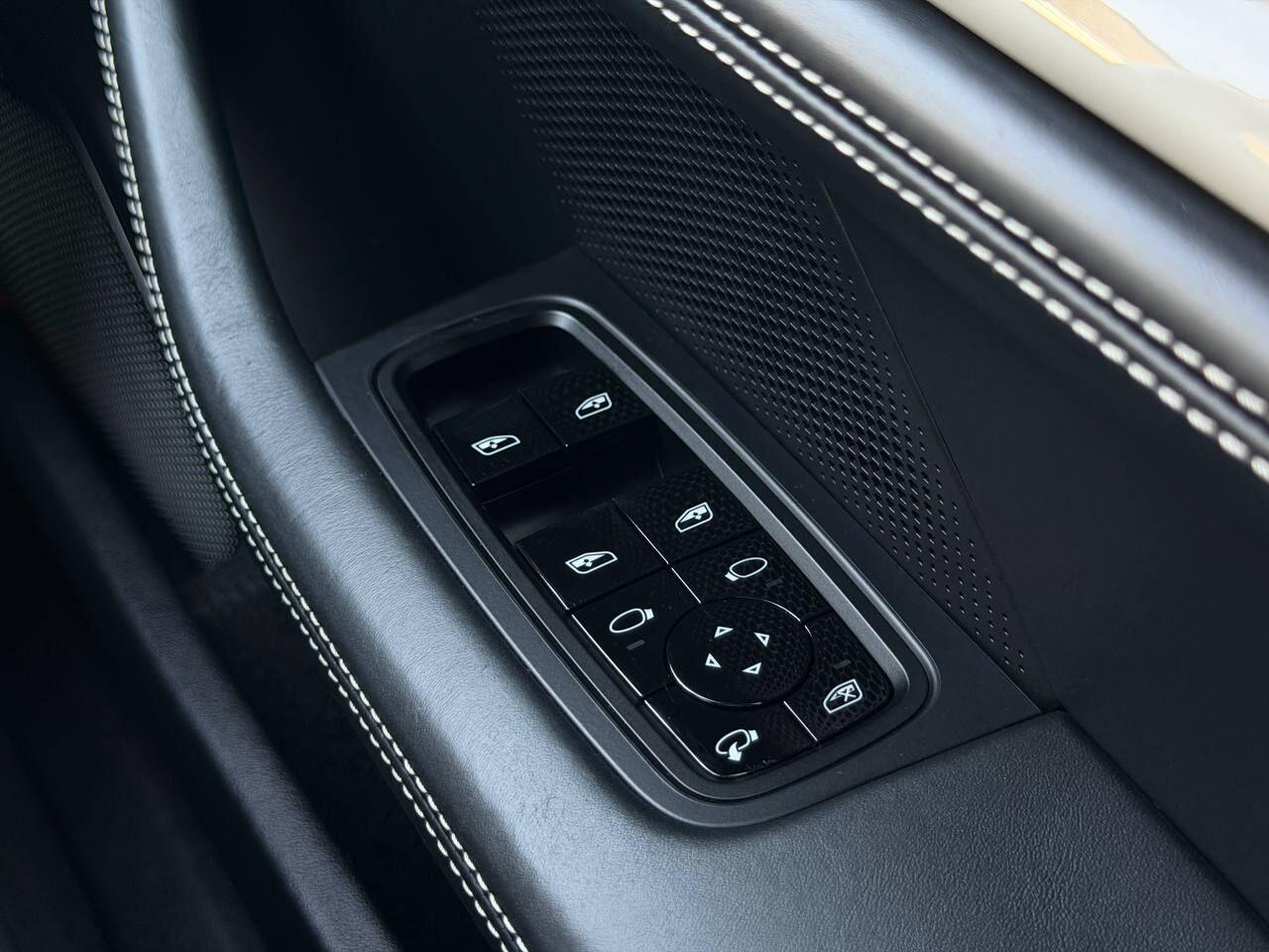 Porsche Taycan view 45