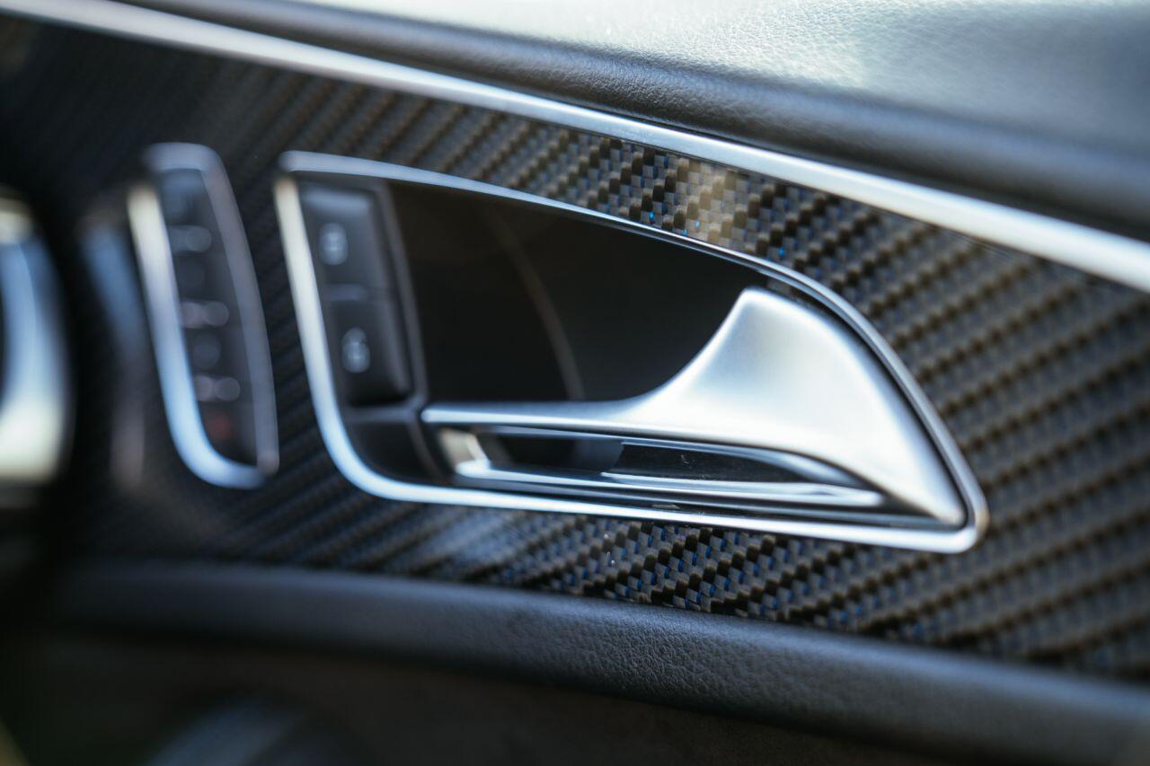 Audi RS6 view 75