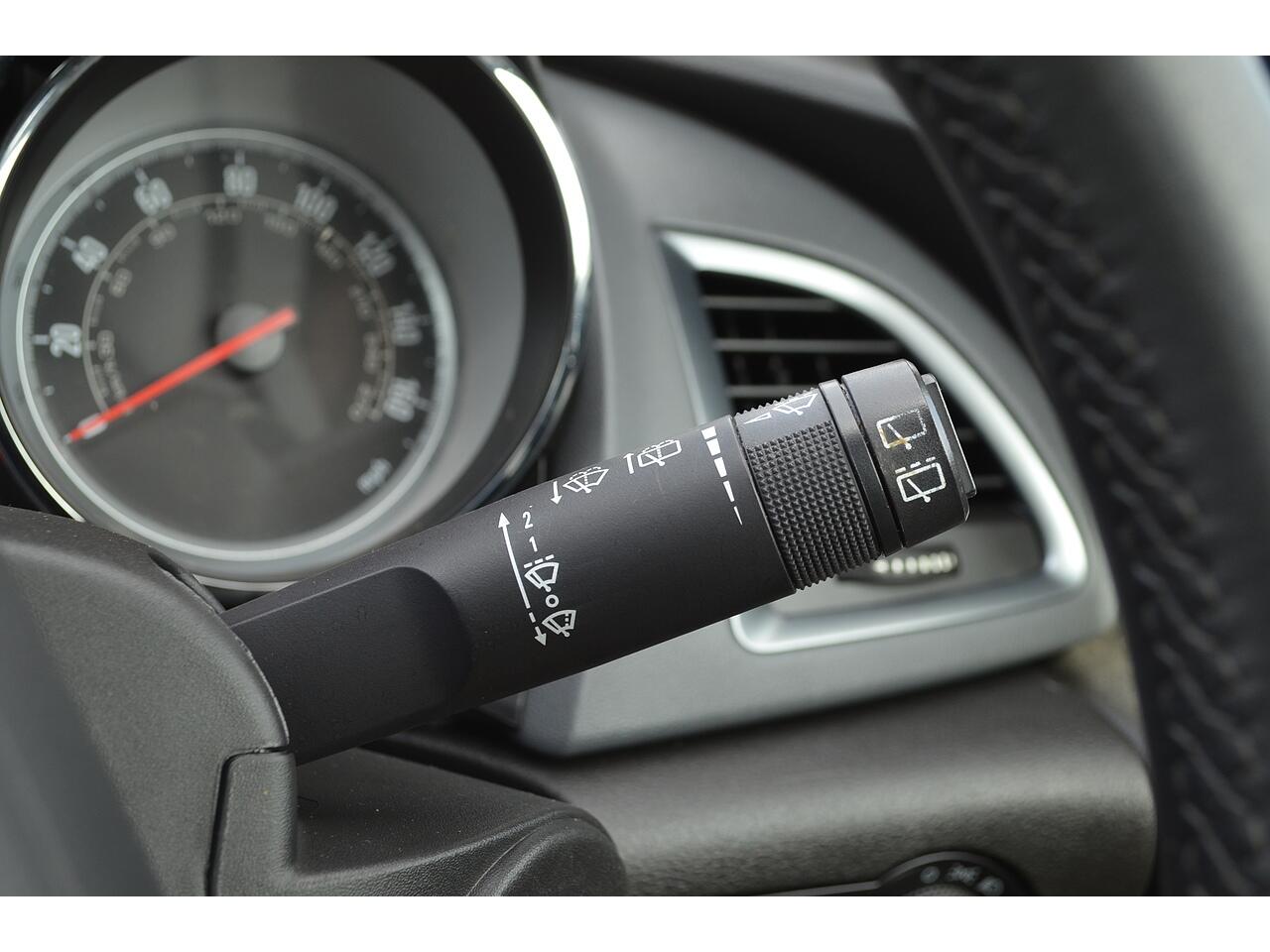 Vauxhall Astra GTC view 28