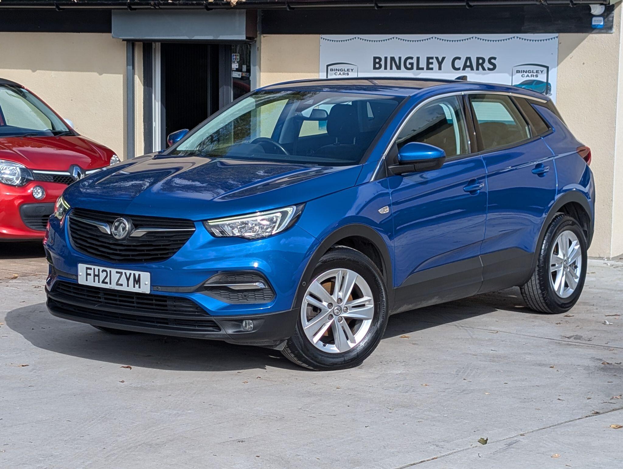 Vauxhall Grandland X view 2