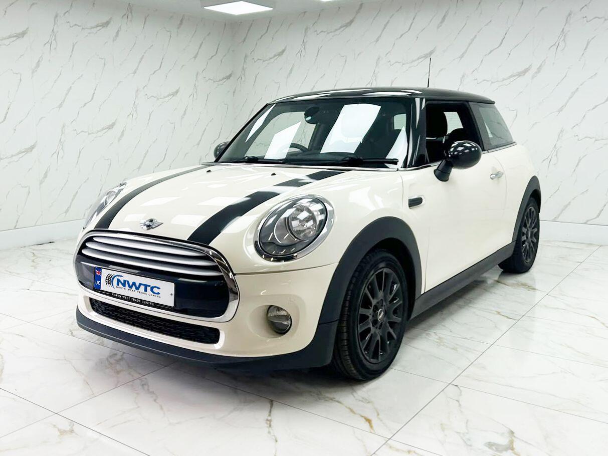 Mini Hatch view 7
