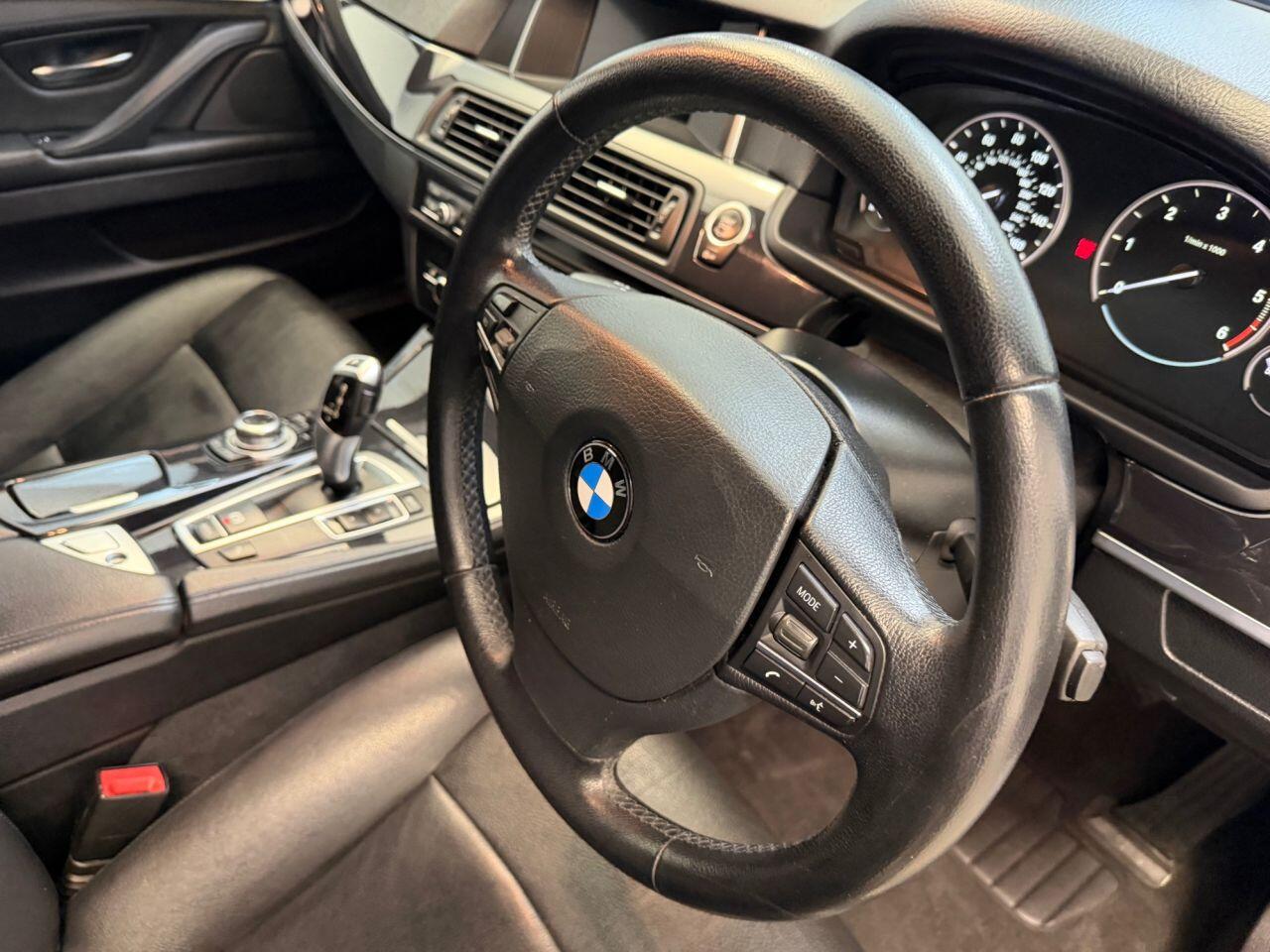 BMW 5 Series view 35