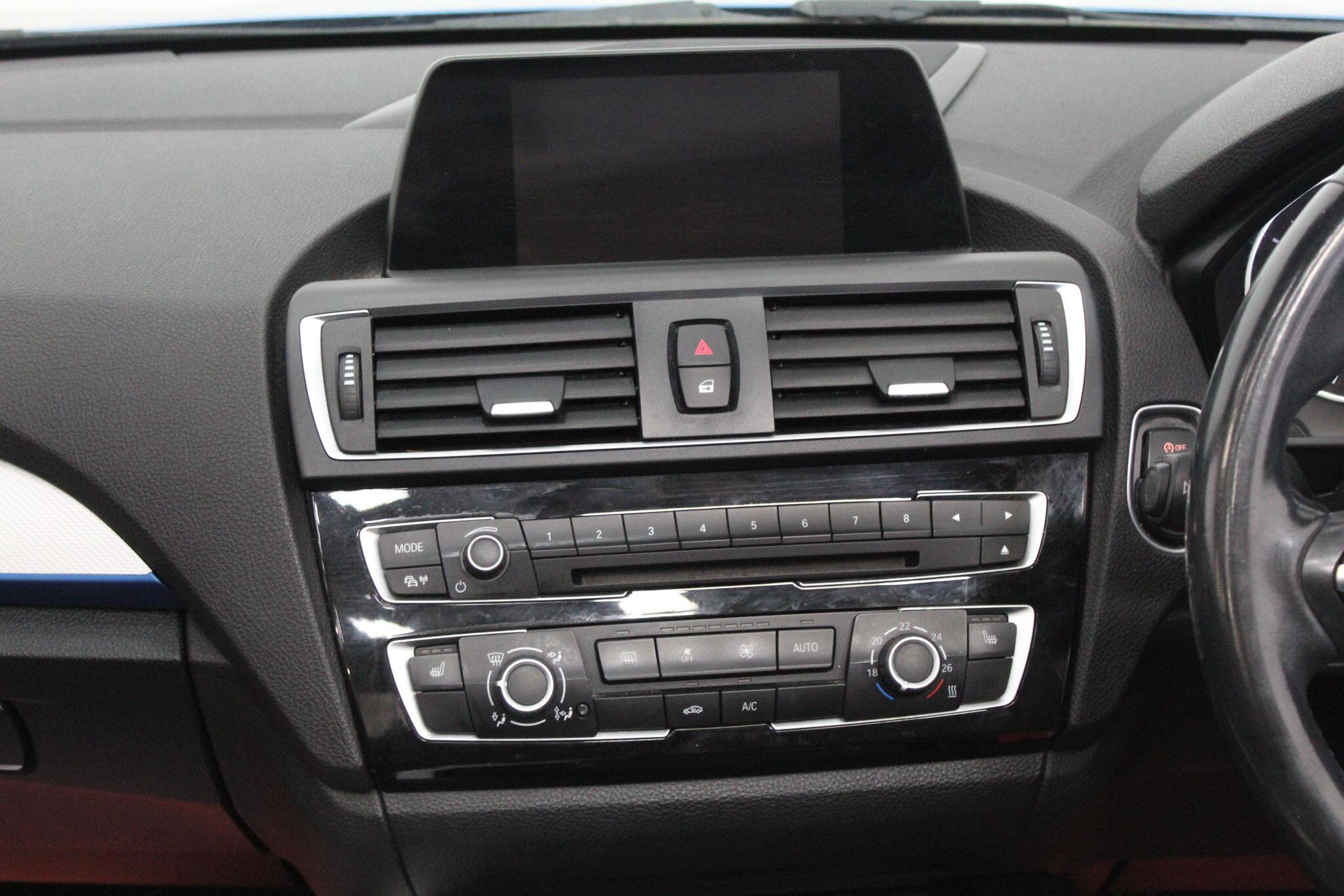 BMW 2 Series view 40
