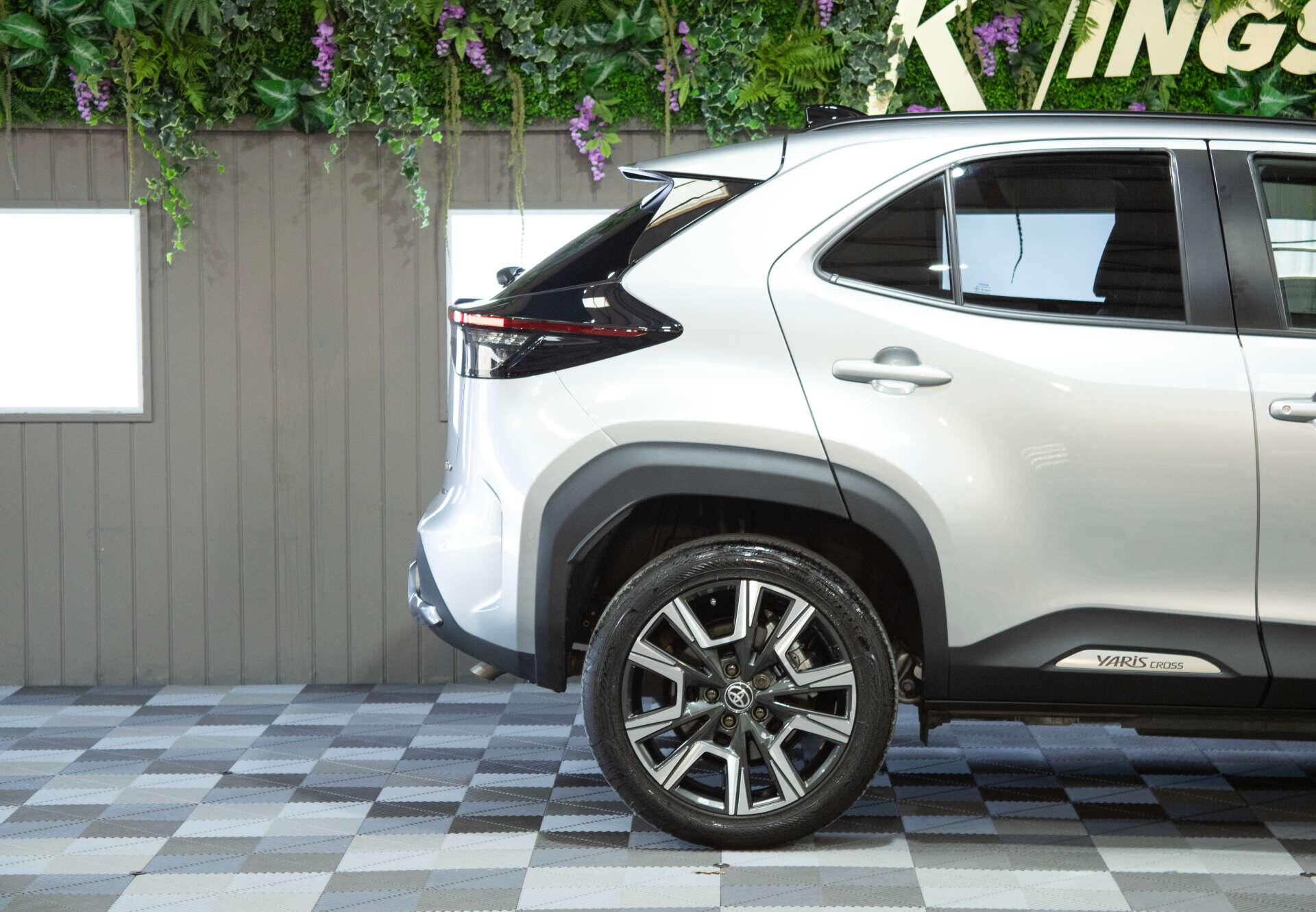 Toyota Yaris Cross view 7