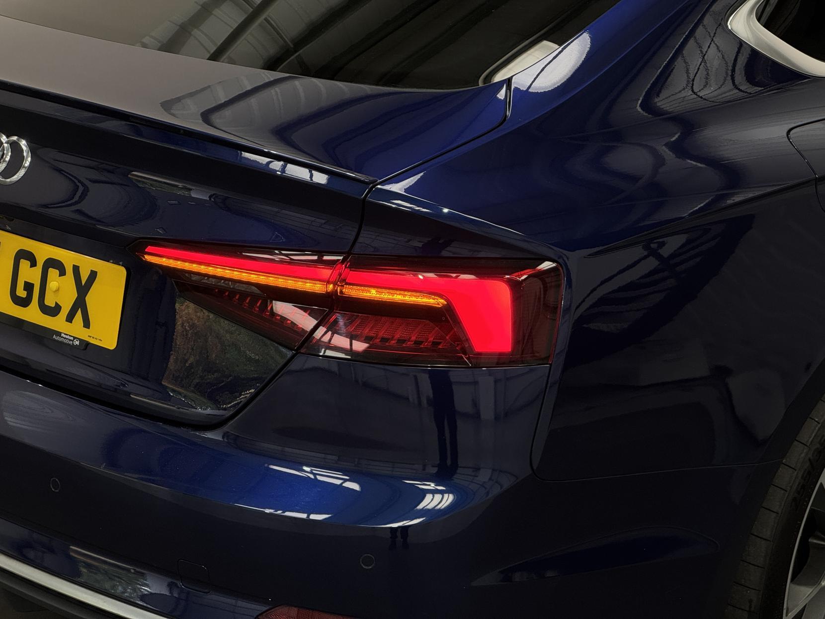 Audi S5 view 12