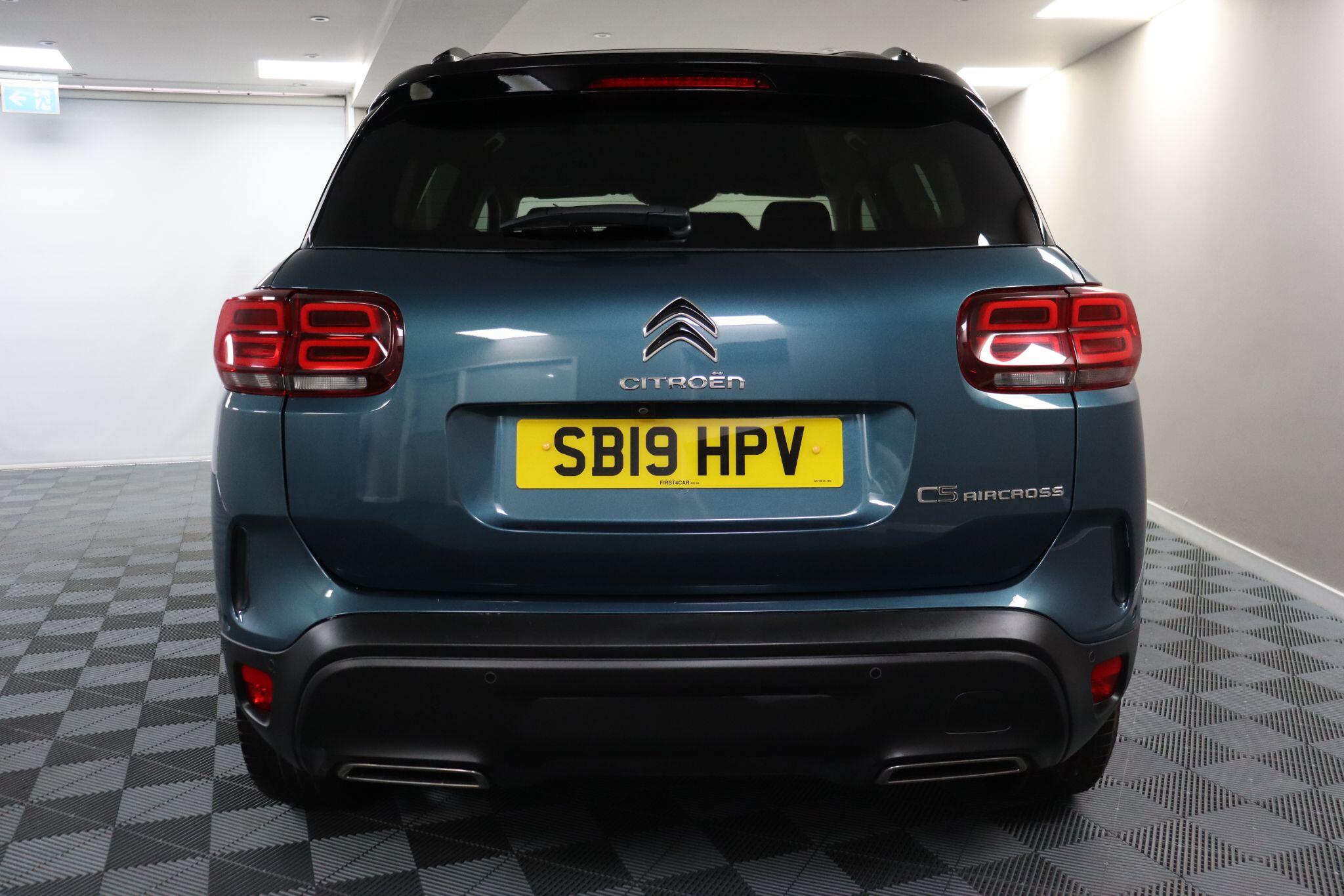 Citroen C5 Aircross view 17