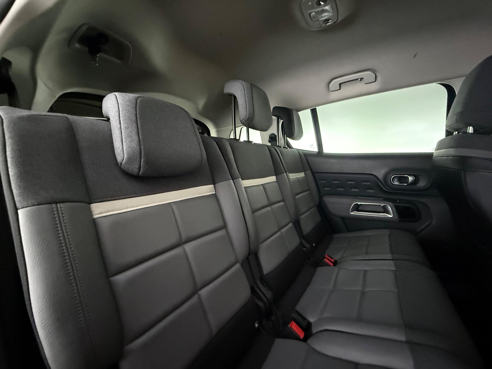 Citroen C5 Aircross view 31