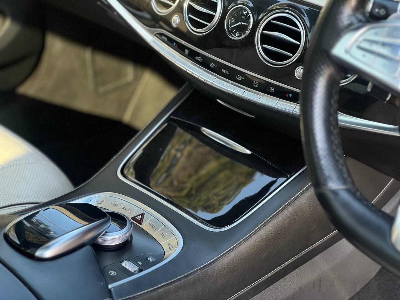 Mercedes-Benz S-Class view 29