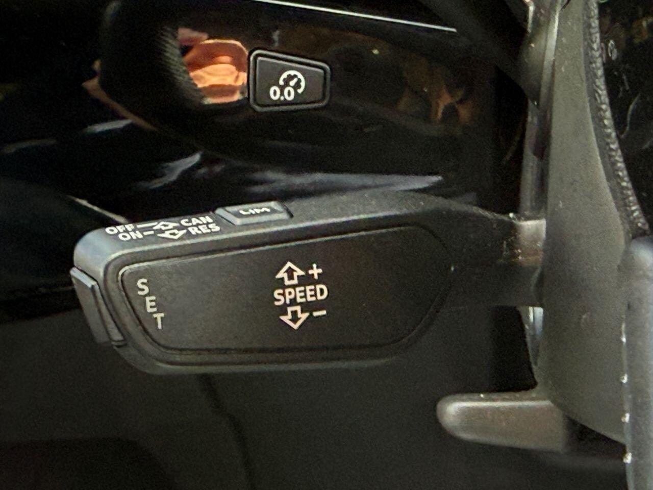 Audi A4 view 35