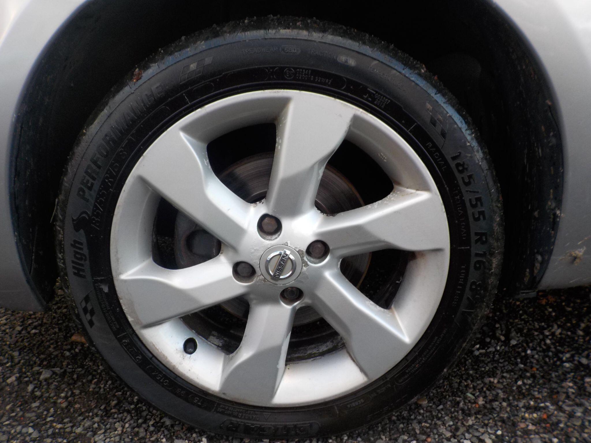 Nissan Note 1.4 16V n-tec Euro 4 5dr