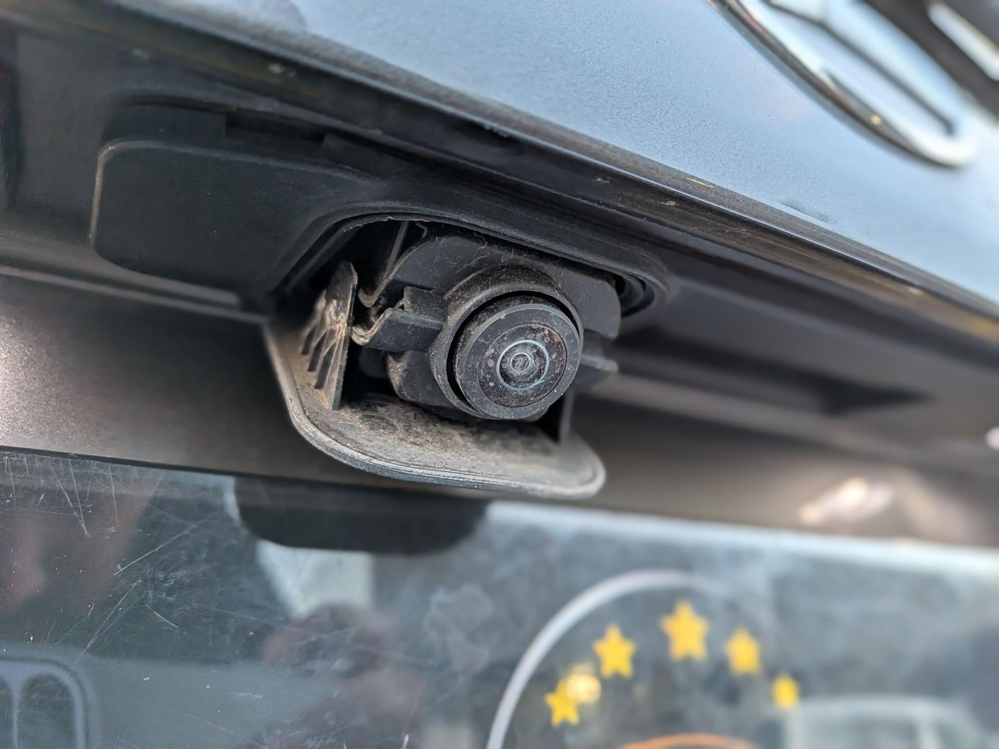 Mercedes-Benz GLB view 59