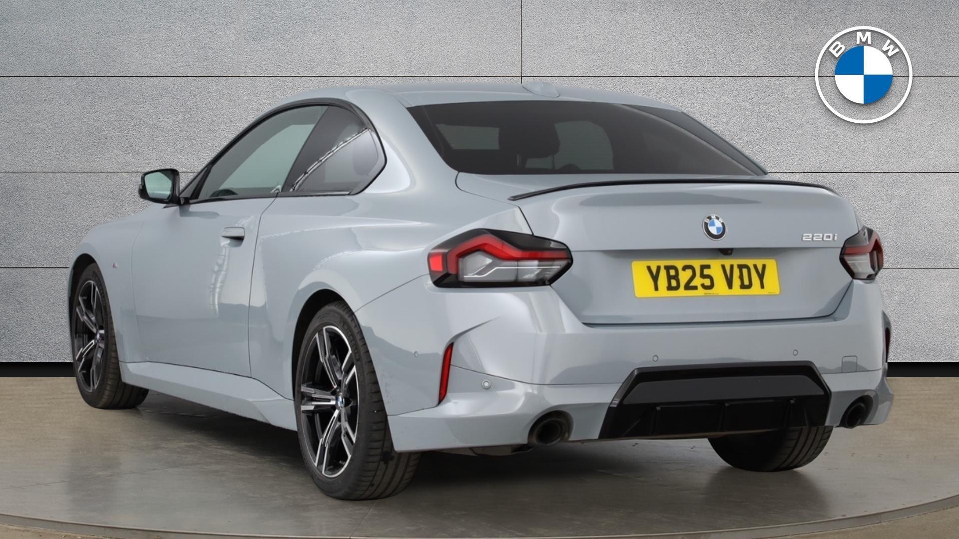 BMW 2 Series view 2