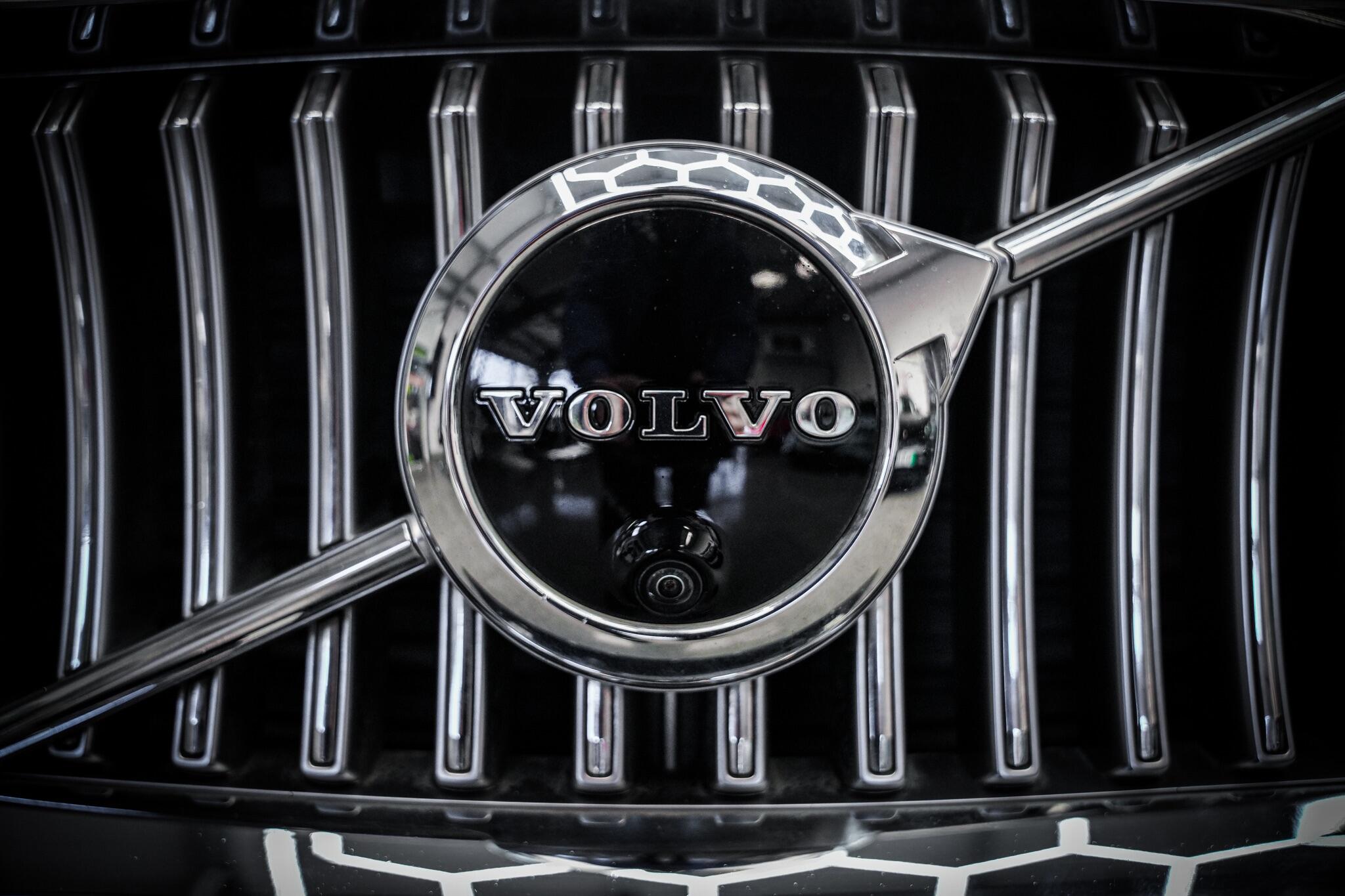 Volvo XC90 view 33