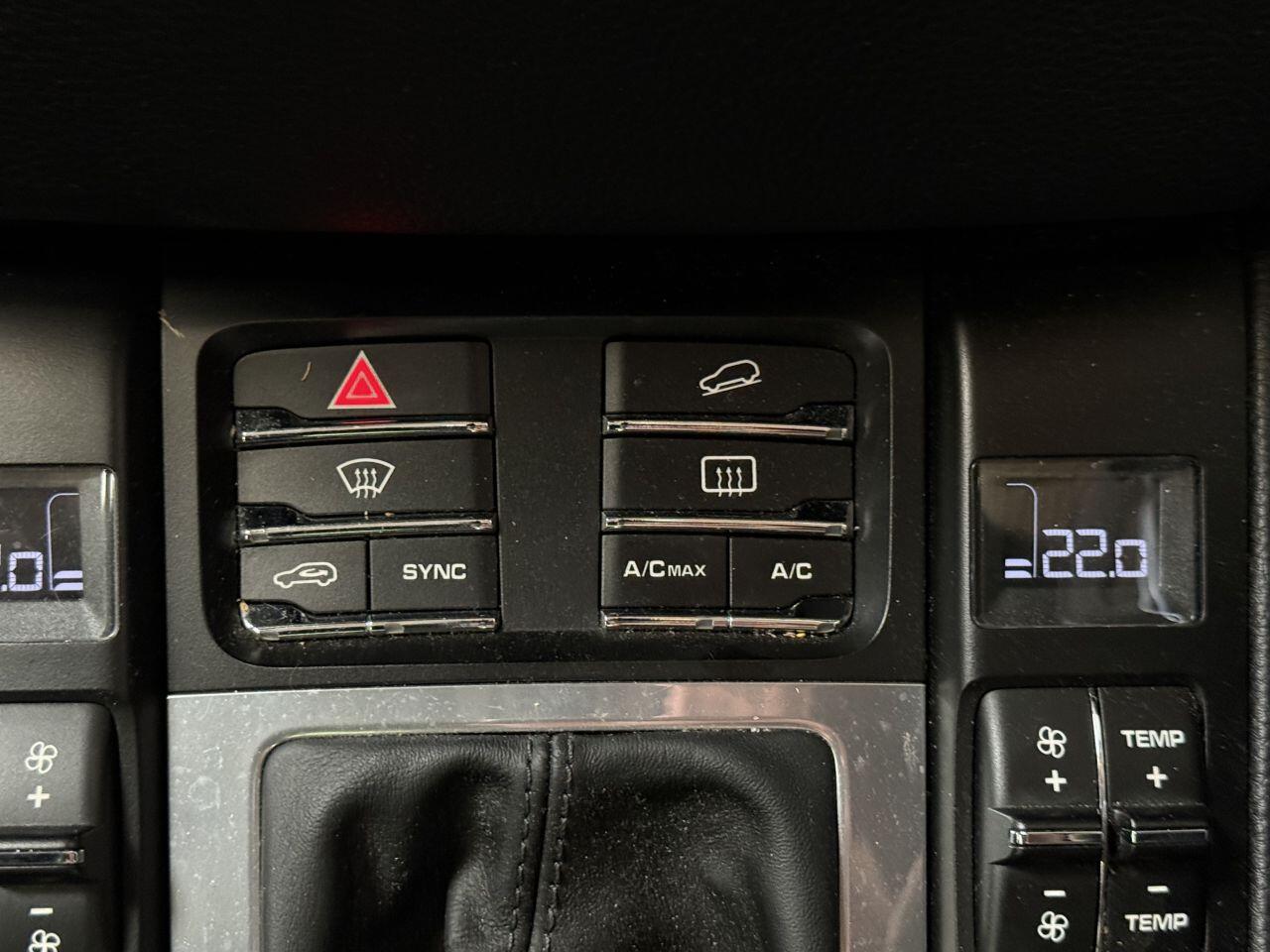 Porsche Macan view 52