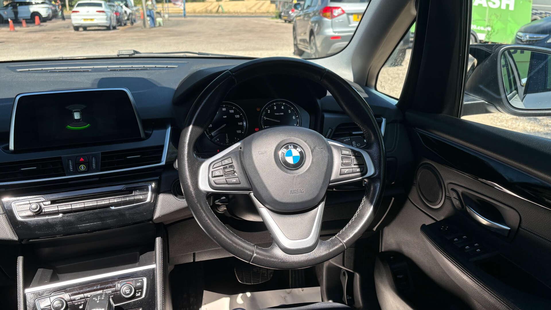 BMW 2 Series view 17