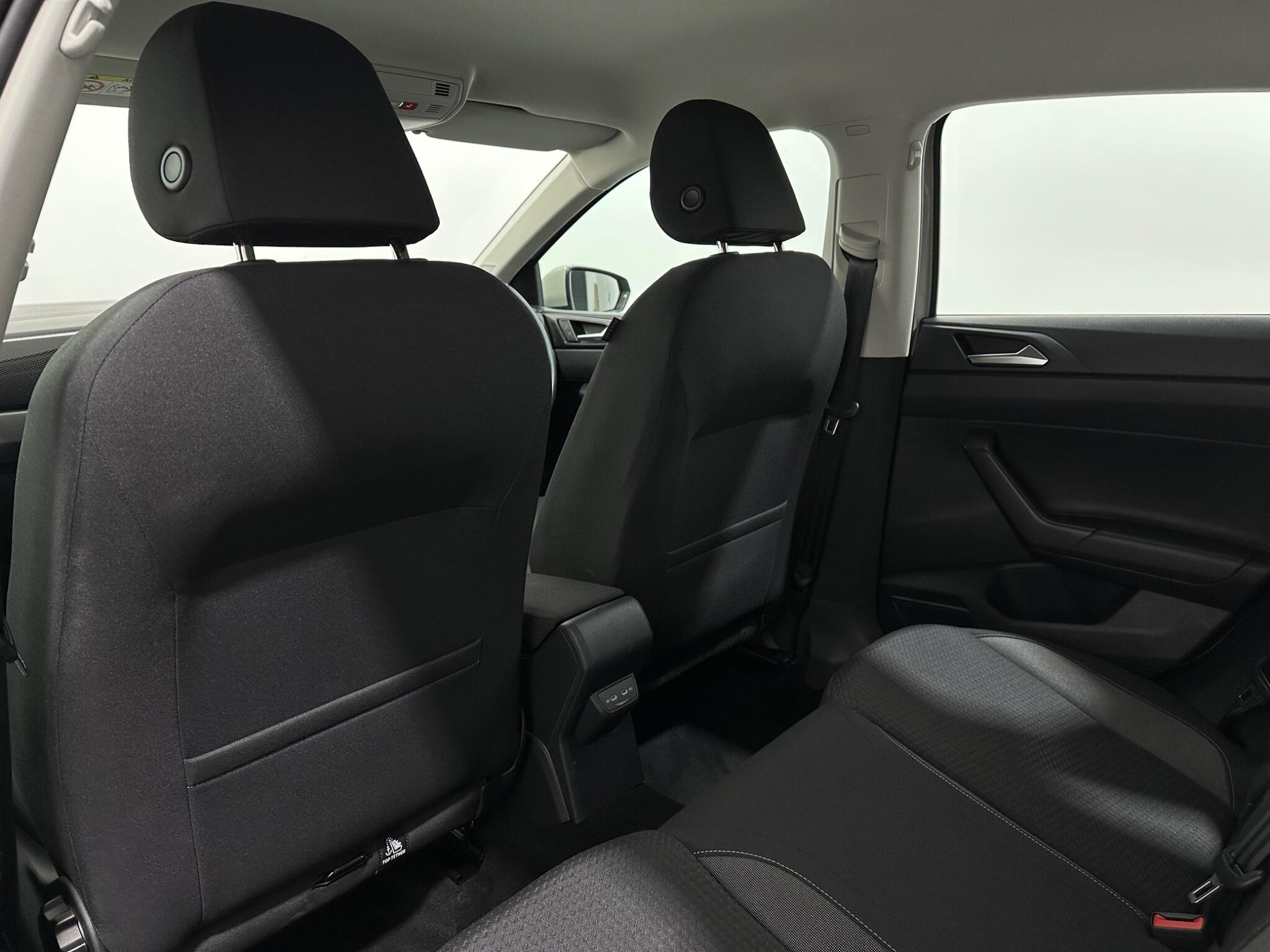 Volkswagen Polo view 36