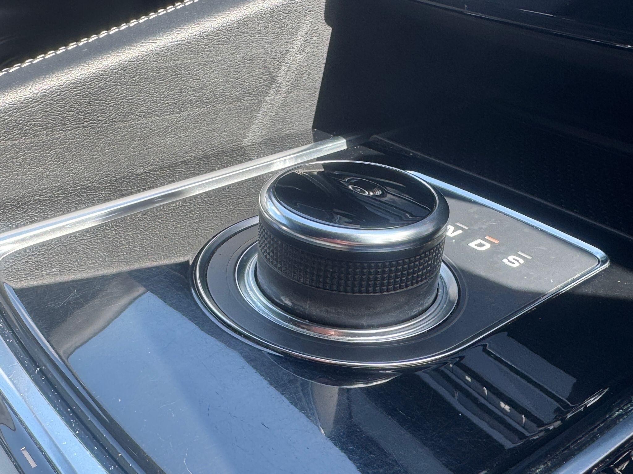 Jaguar F-Pace view 20