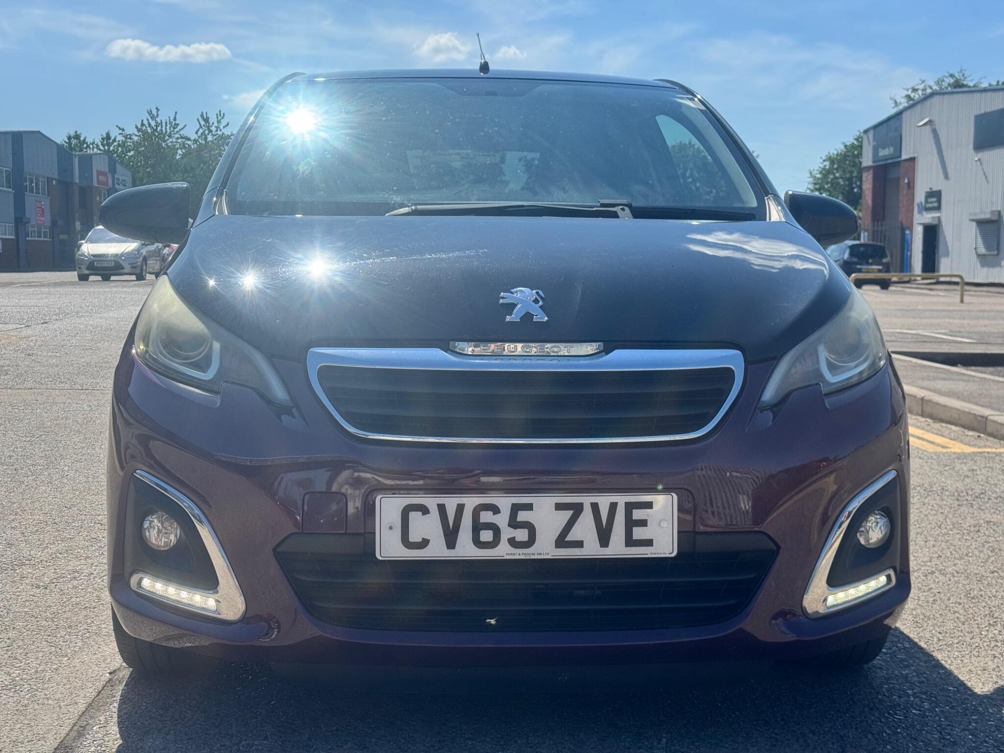 Peugeot 108 view 6