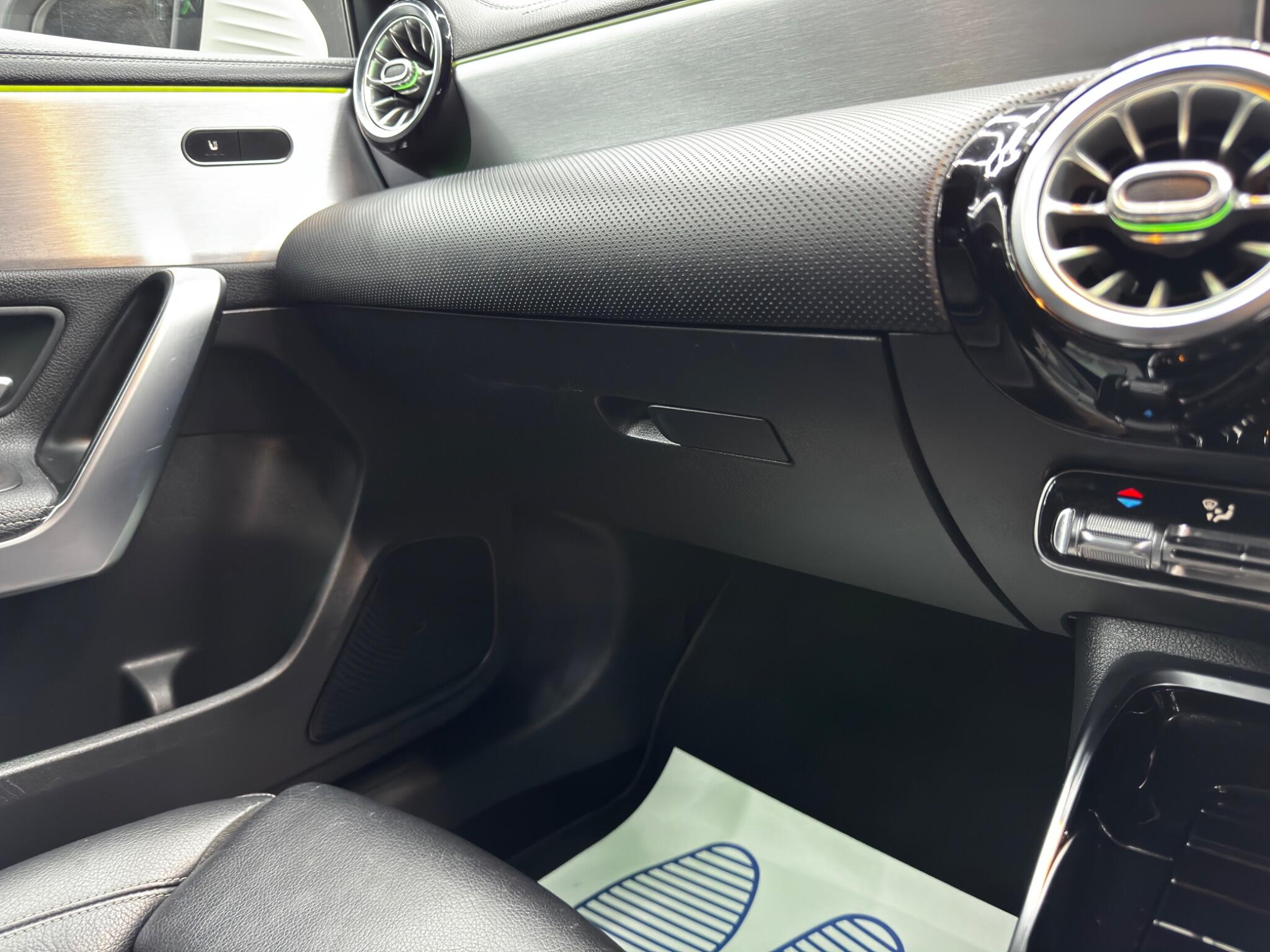 Mercedes-Benz A-Class view 38