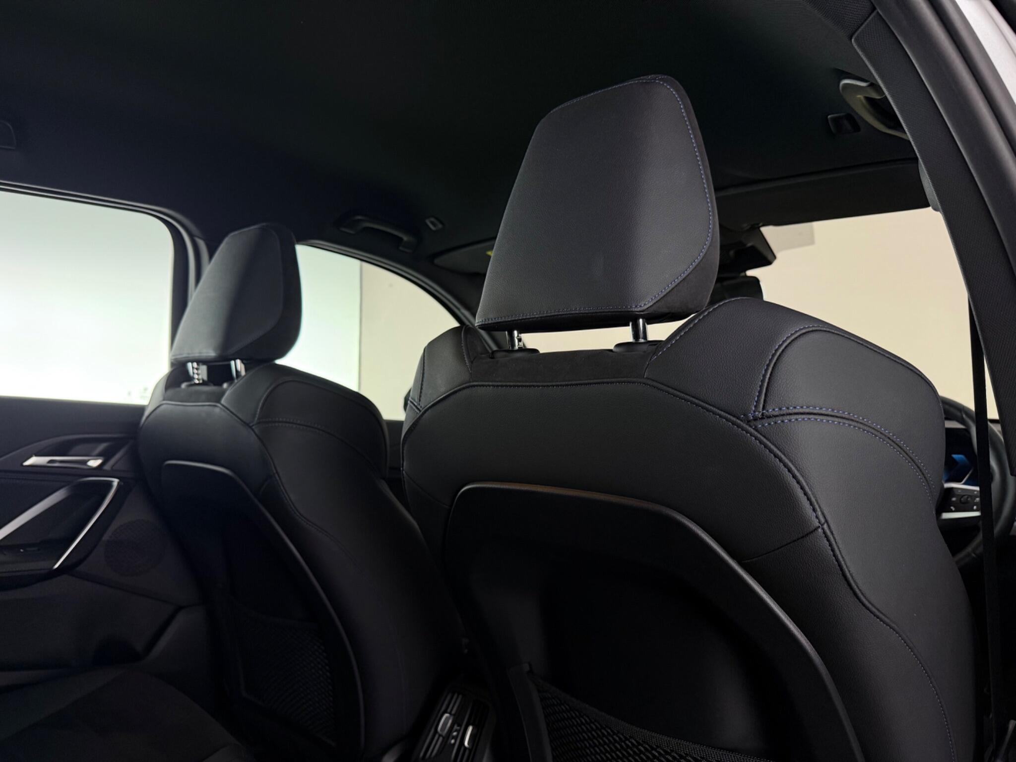 BMW Ix1 view 36