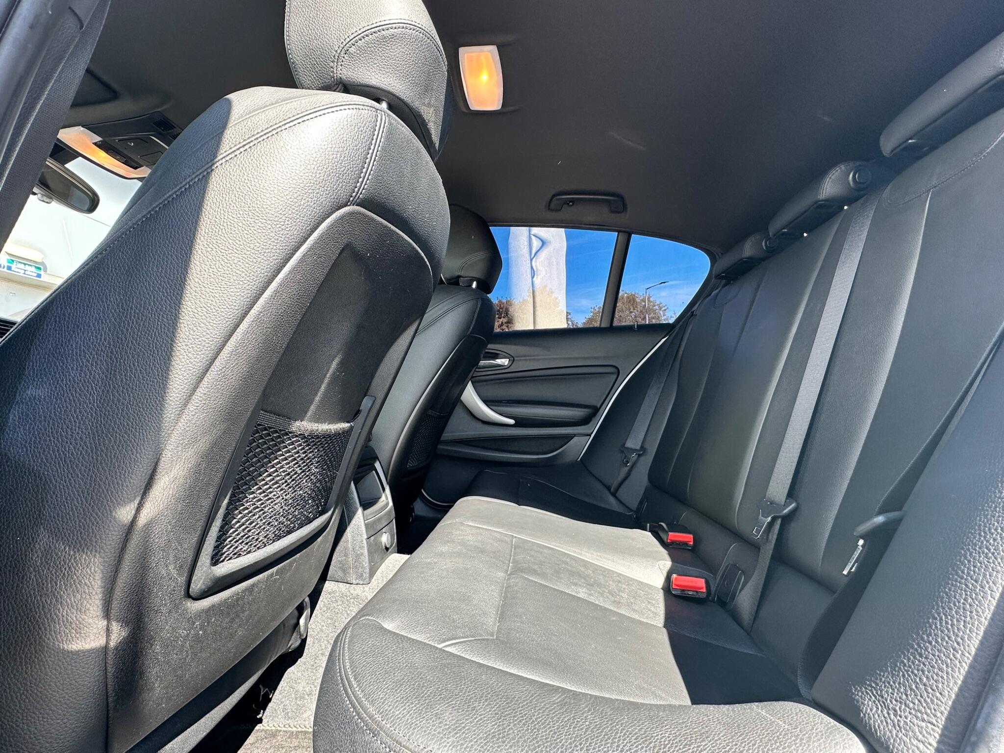 BMW 1 Series view 28
