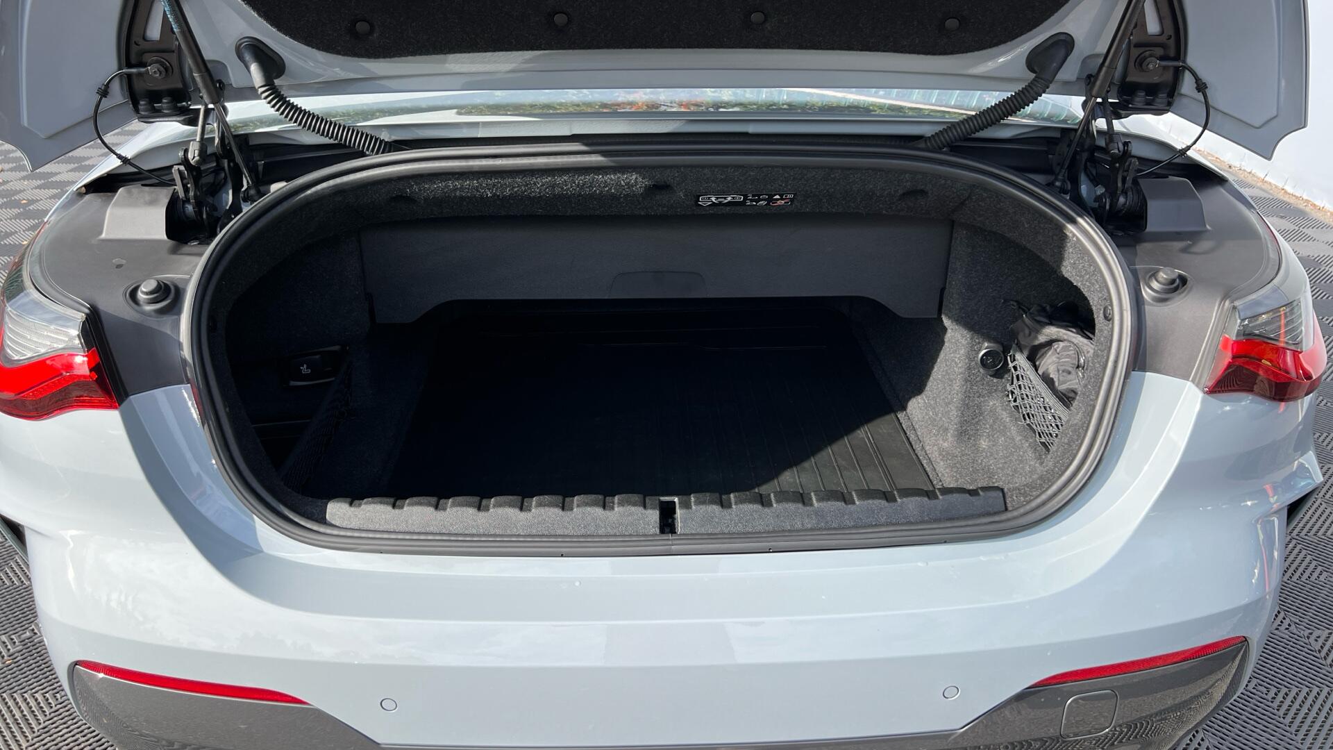 BMW 4 Series view 13