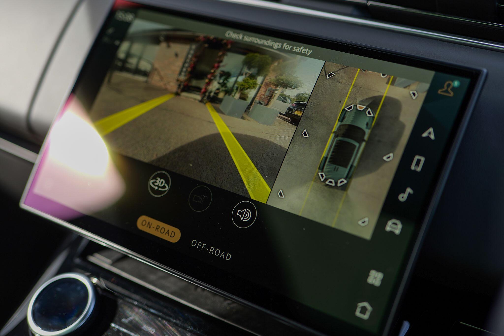 Land Rover Range Rover Sport view 17