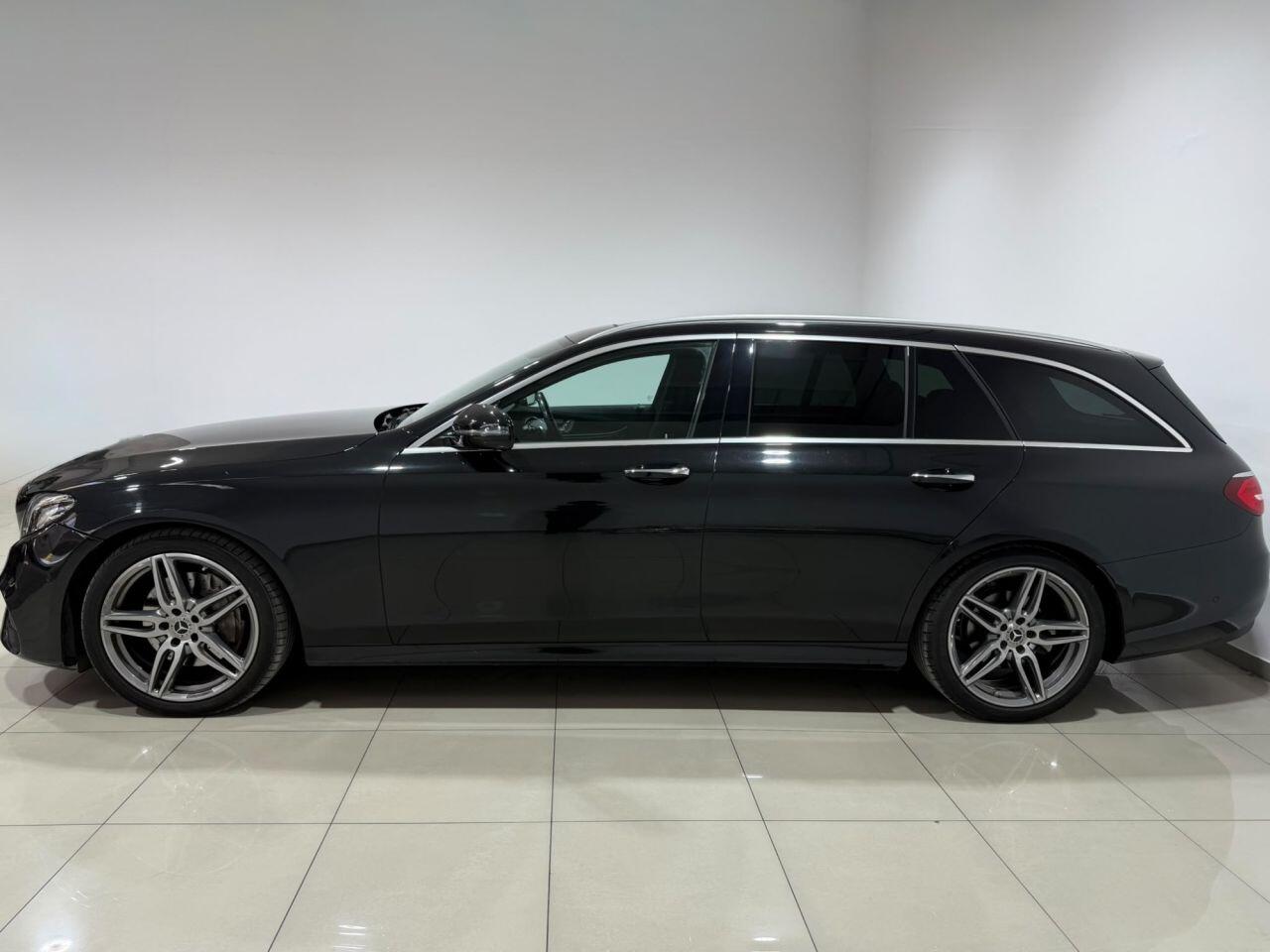 Mercedes-Benz E-Class view 7