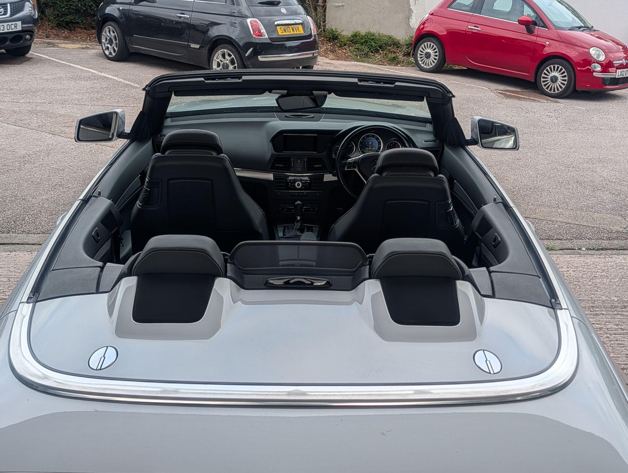 Mercedes-Benz E-Class view 9