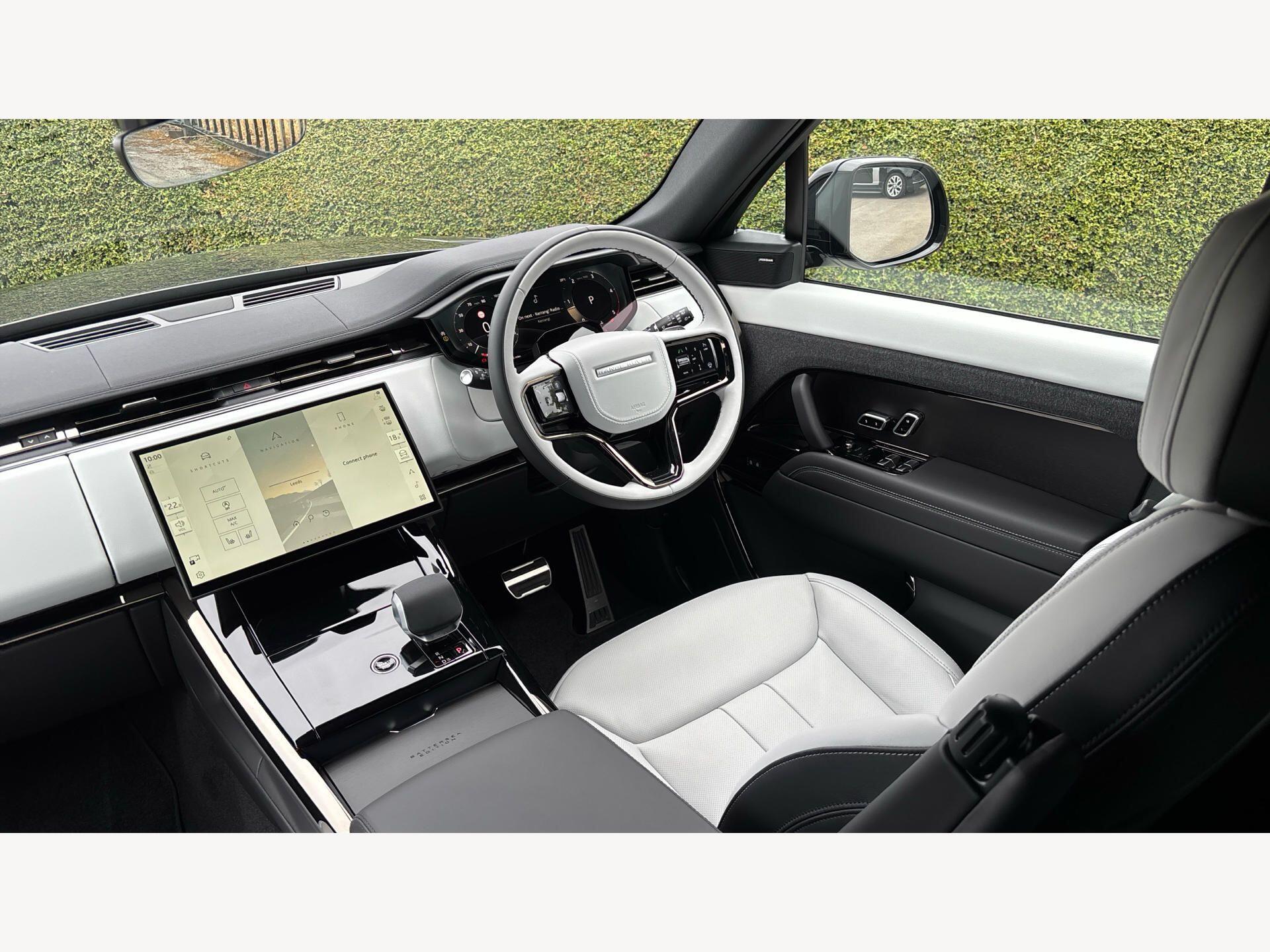 Land Rover Range Rover Sport view 29