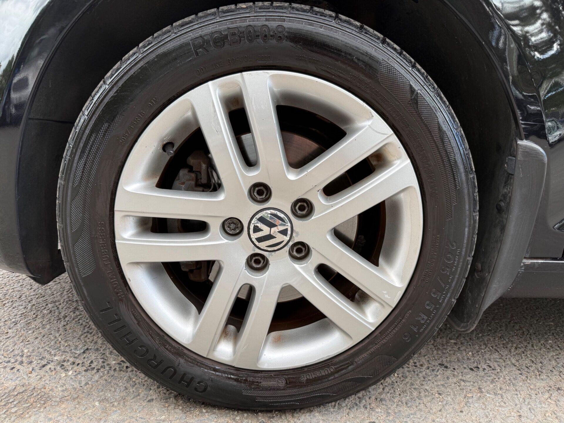 Volkswagen Golf Plus view 51