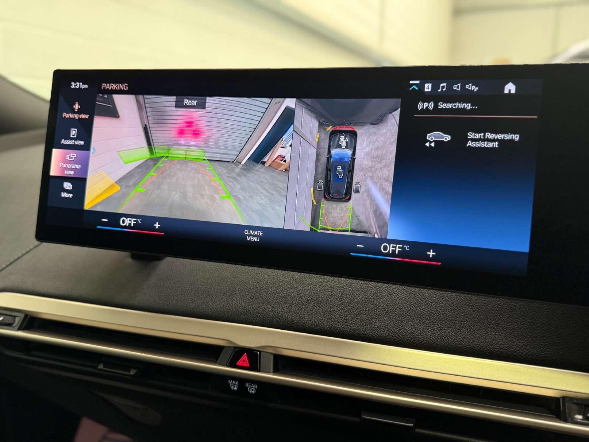 BMW Ix view 23