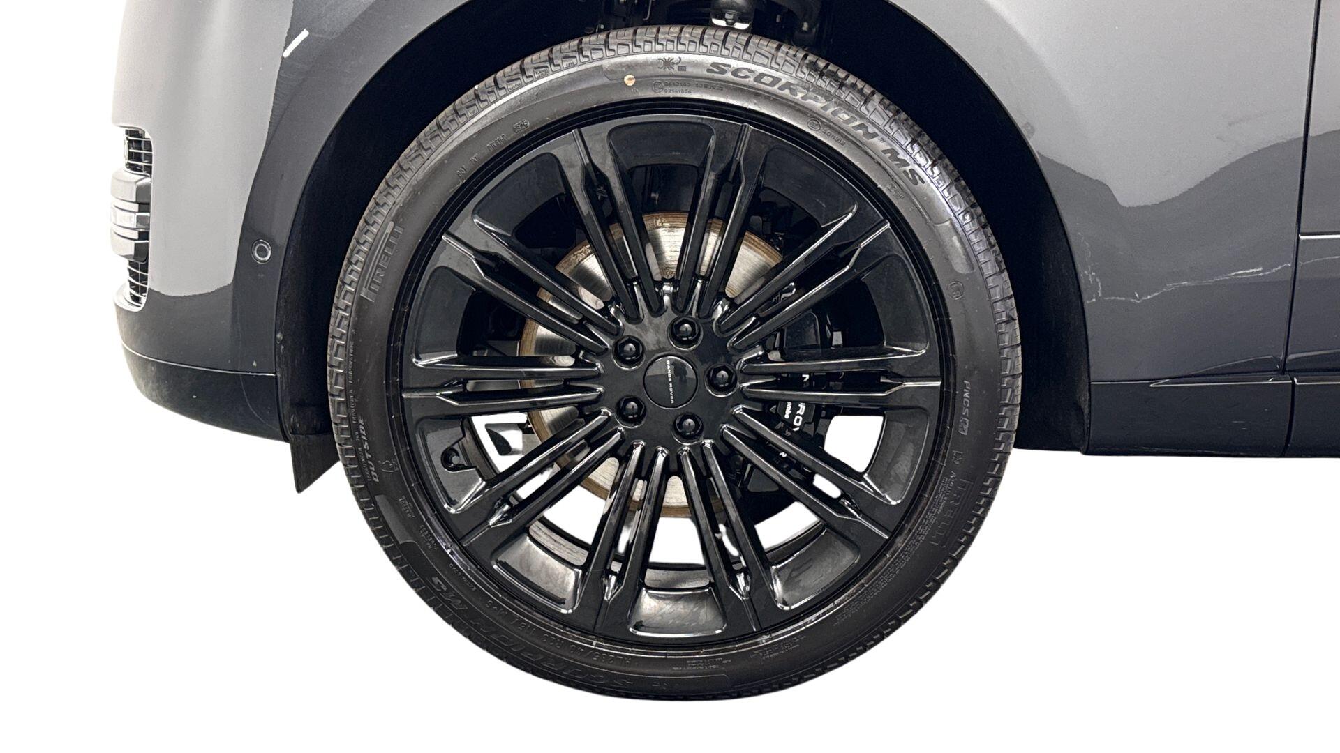 Land Rover Range Rover view 8
