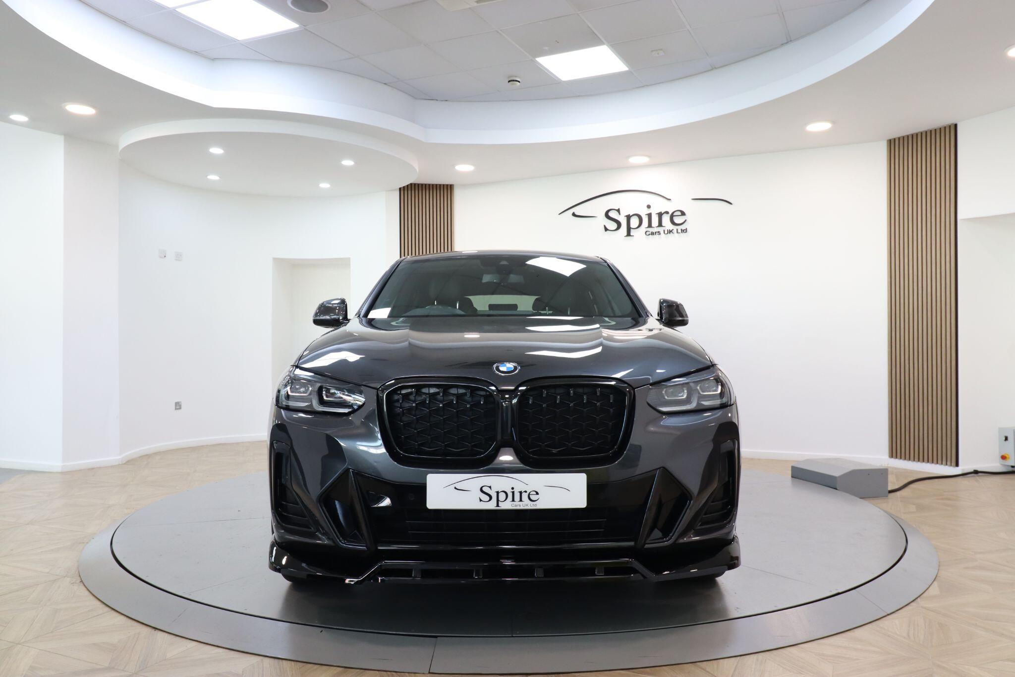 BMW X4 view 2