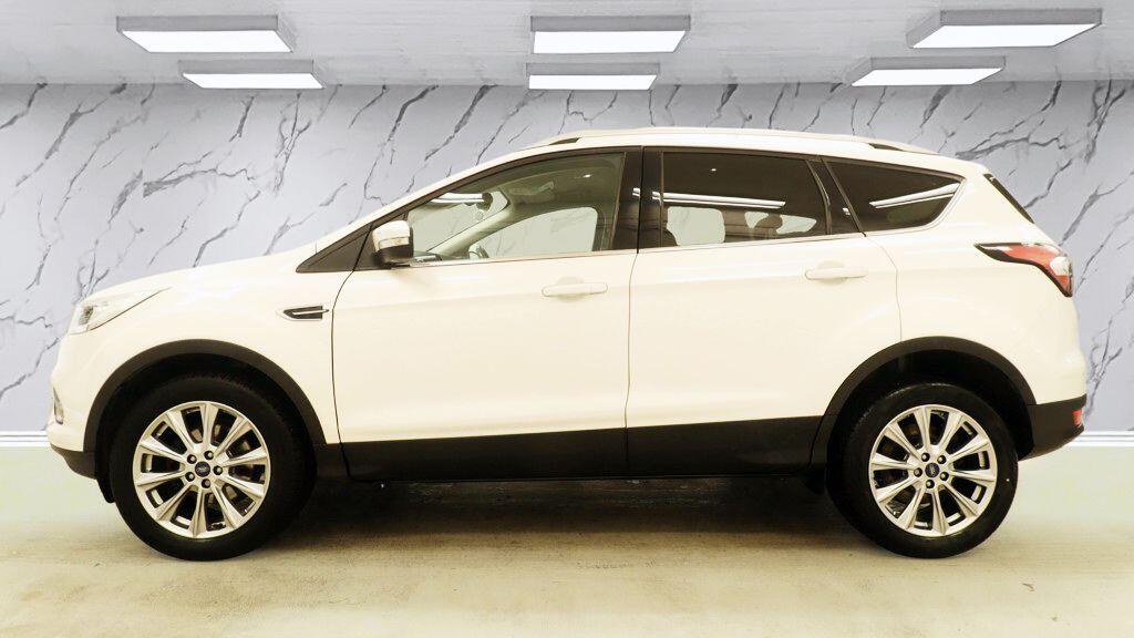 Ford Kuga view 9