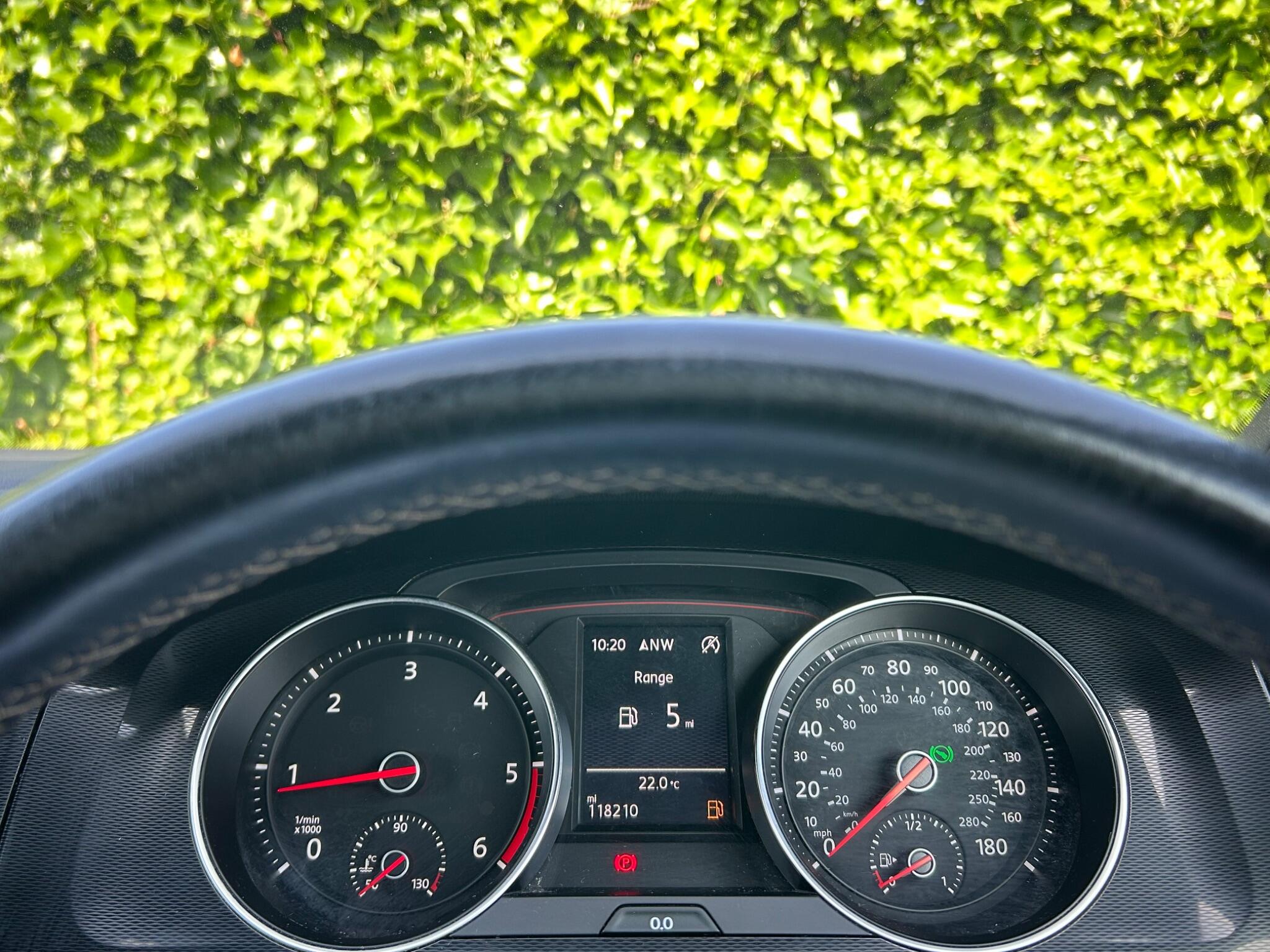 Volkswagen Golf view 46