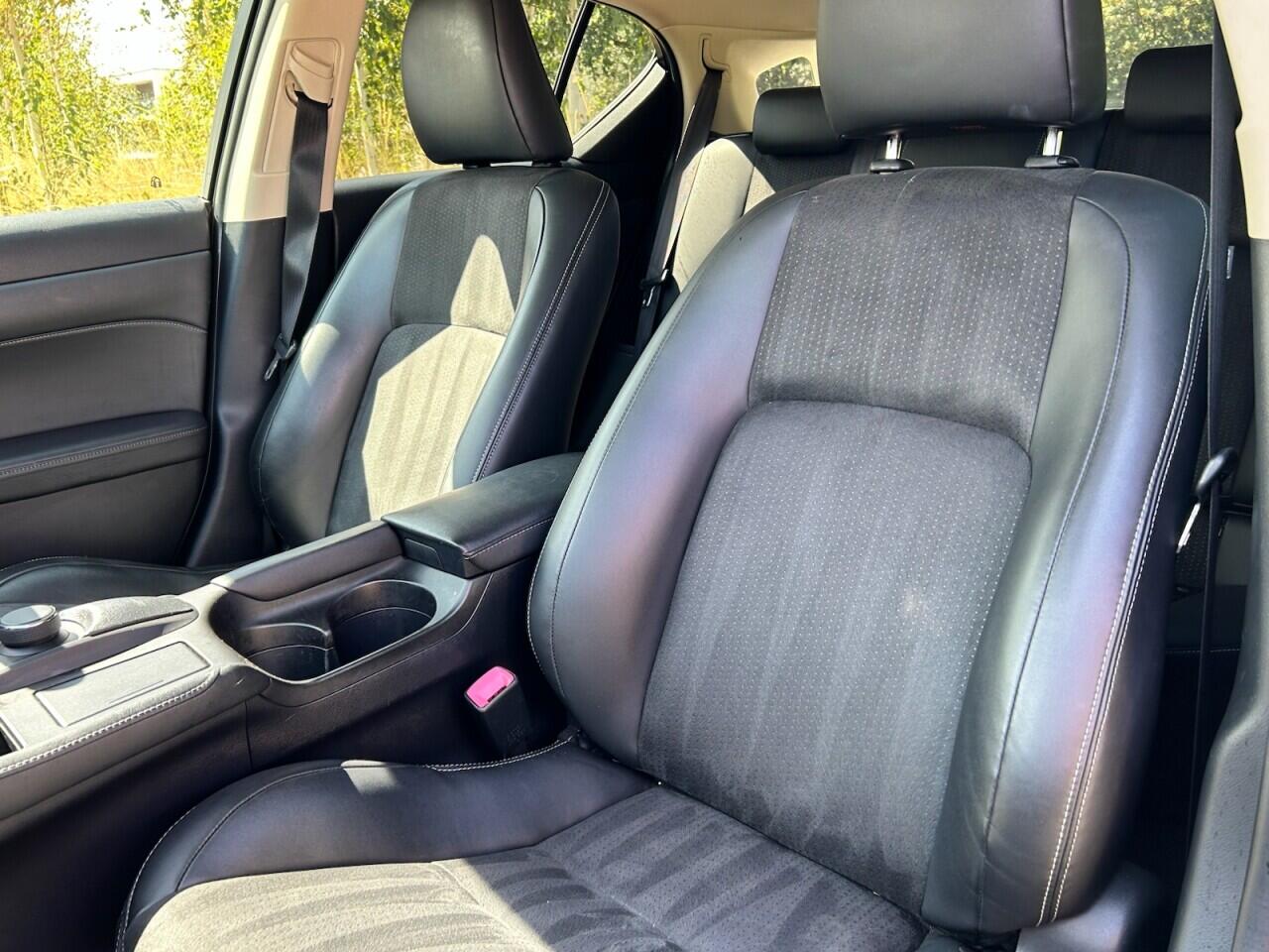 Lexus CT view 21