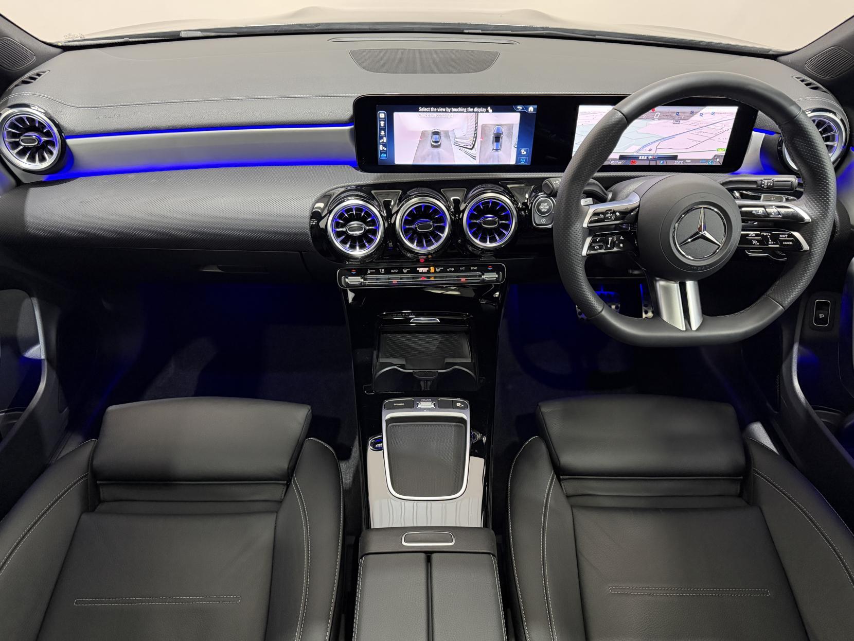 Mercedes-Benz Cla view 25