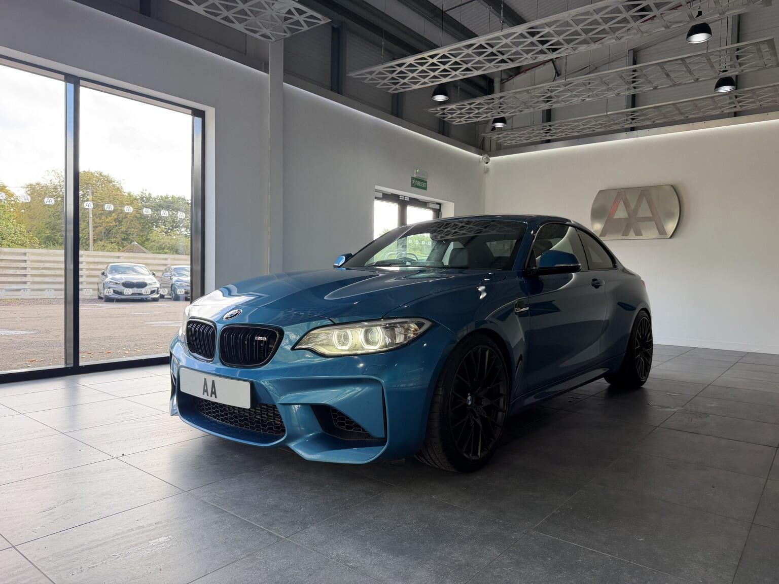 BMW M2 view 34