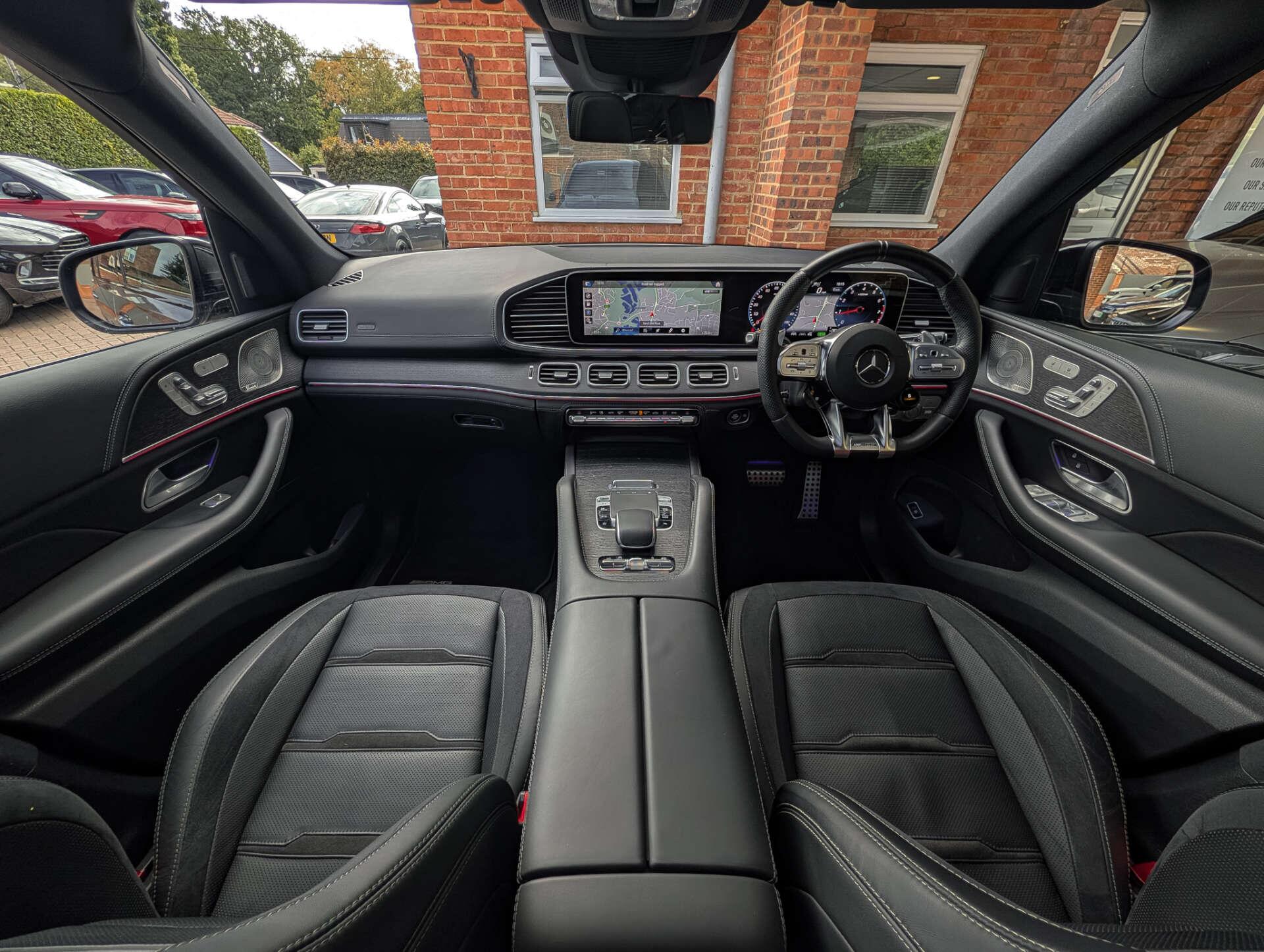 Mercedes-Benz Gle view 27