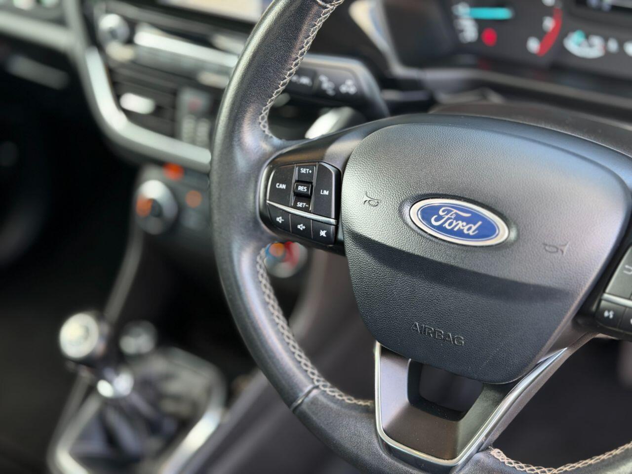 Ford Fiesta view 64