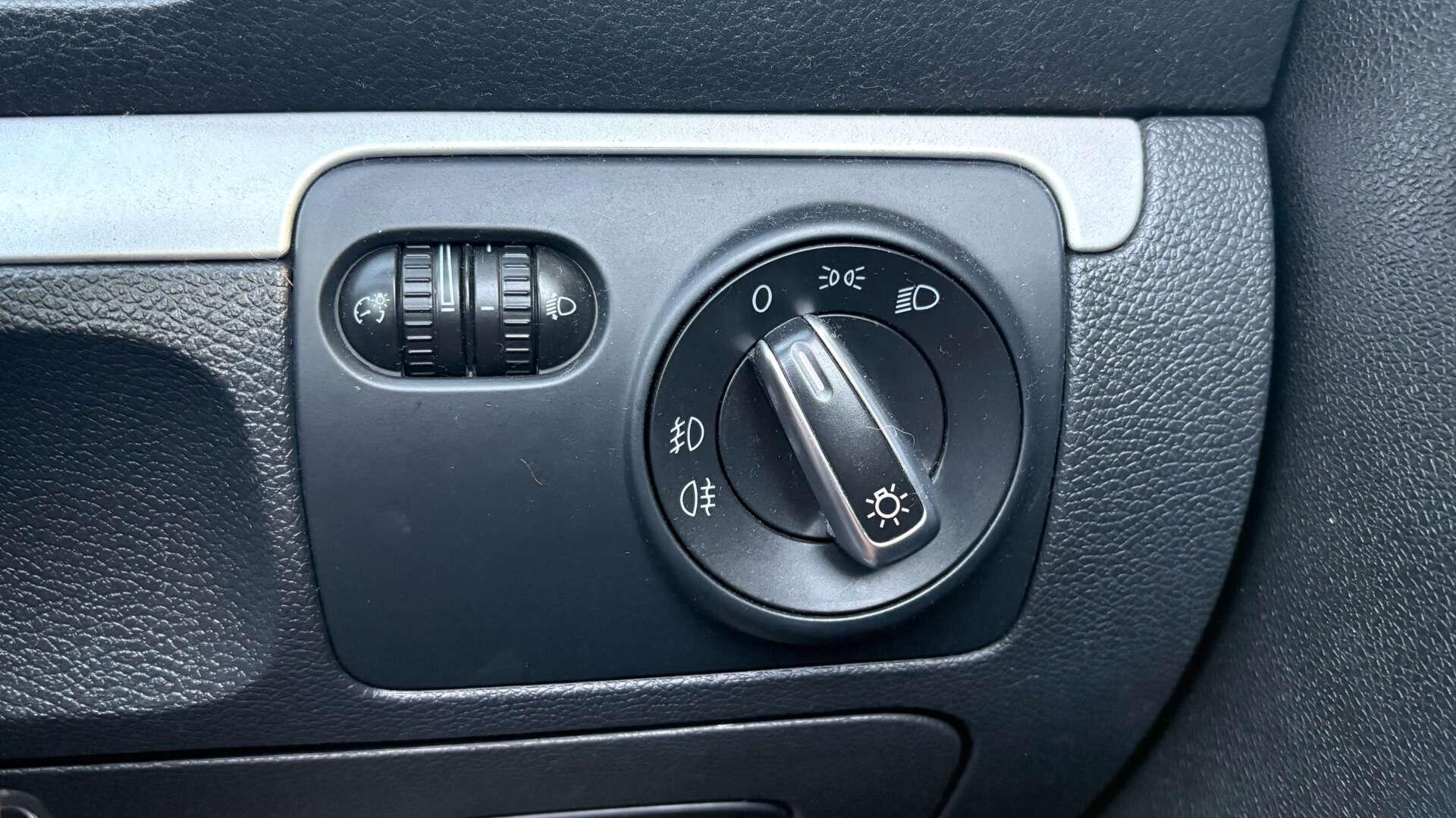 Volkswagen Eos view 21
