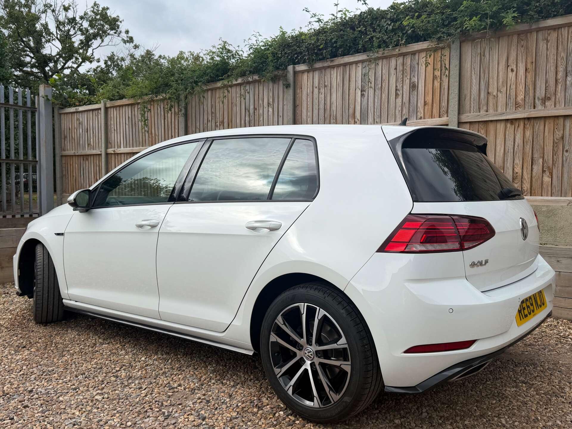 Volkswagen Golf view 7